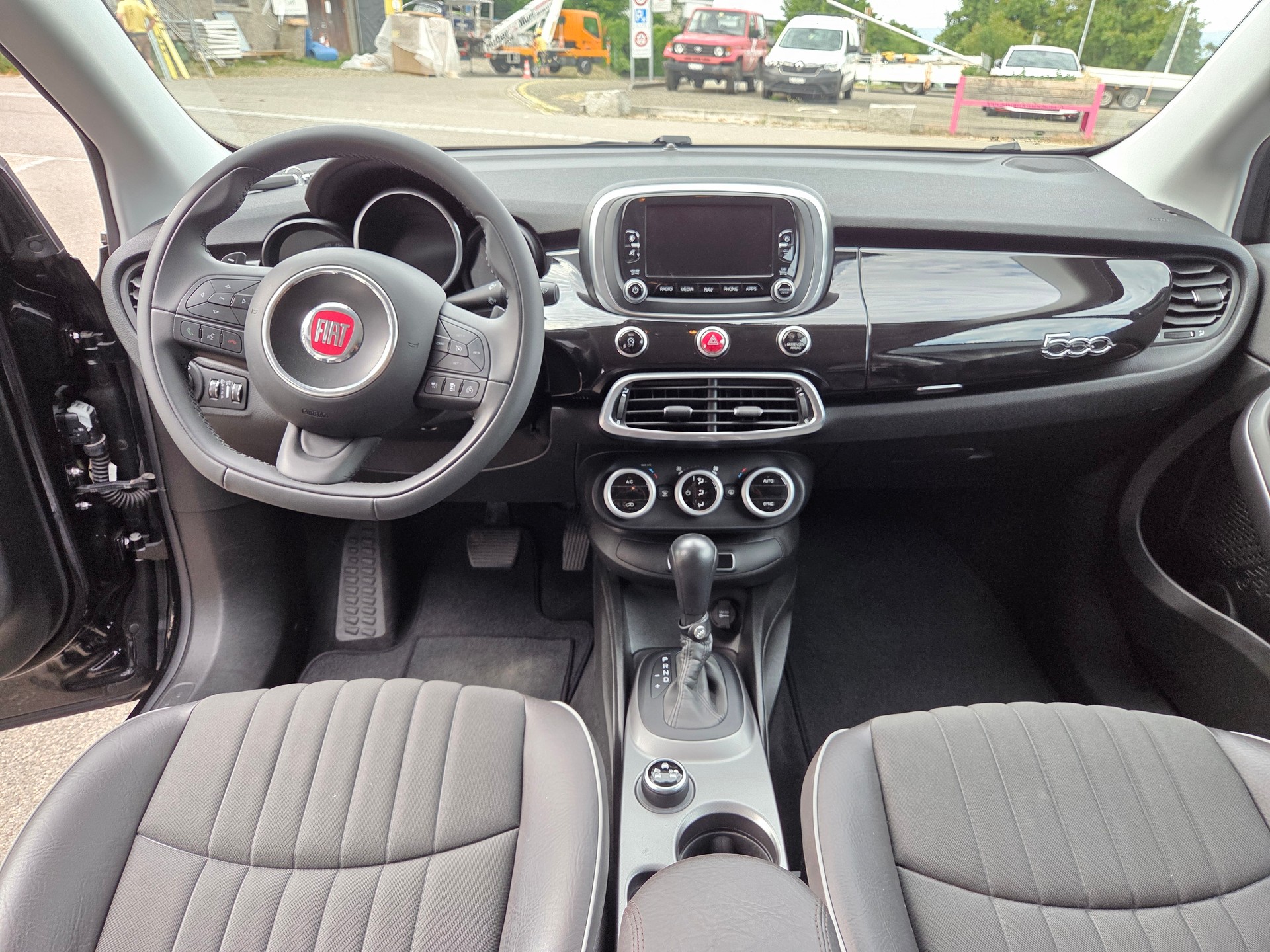 FIAT 500X 1.4T Lounge DCT-image-10