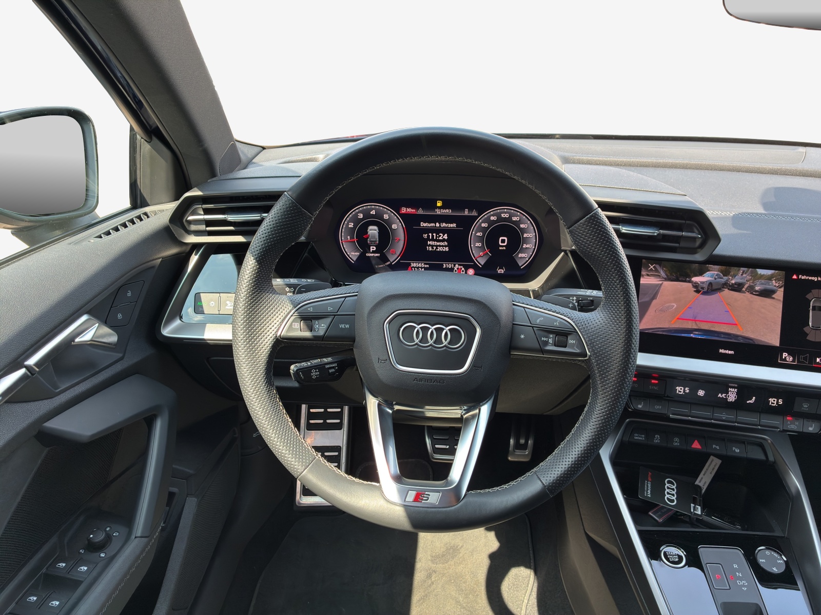 AUDI A3 Sportback 40 TFSI S line quattro S-tronic-image-9