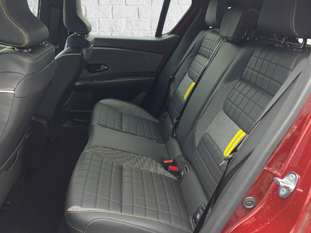 RENAULT R4 E-Tech Comfort Range FALTDACH-image-11