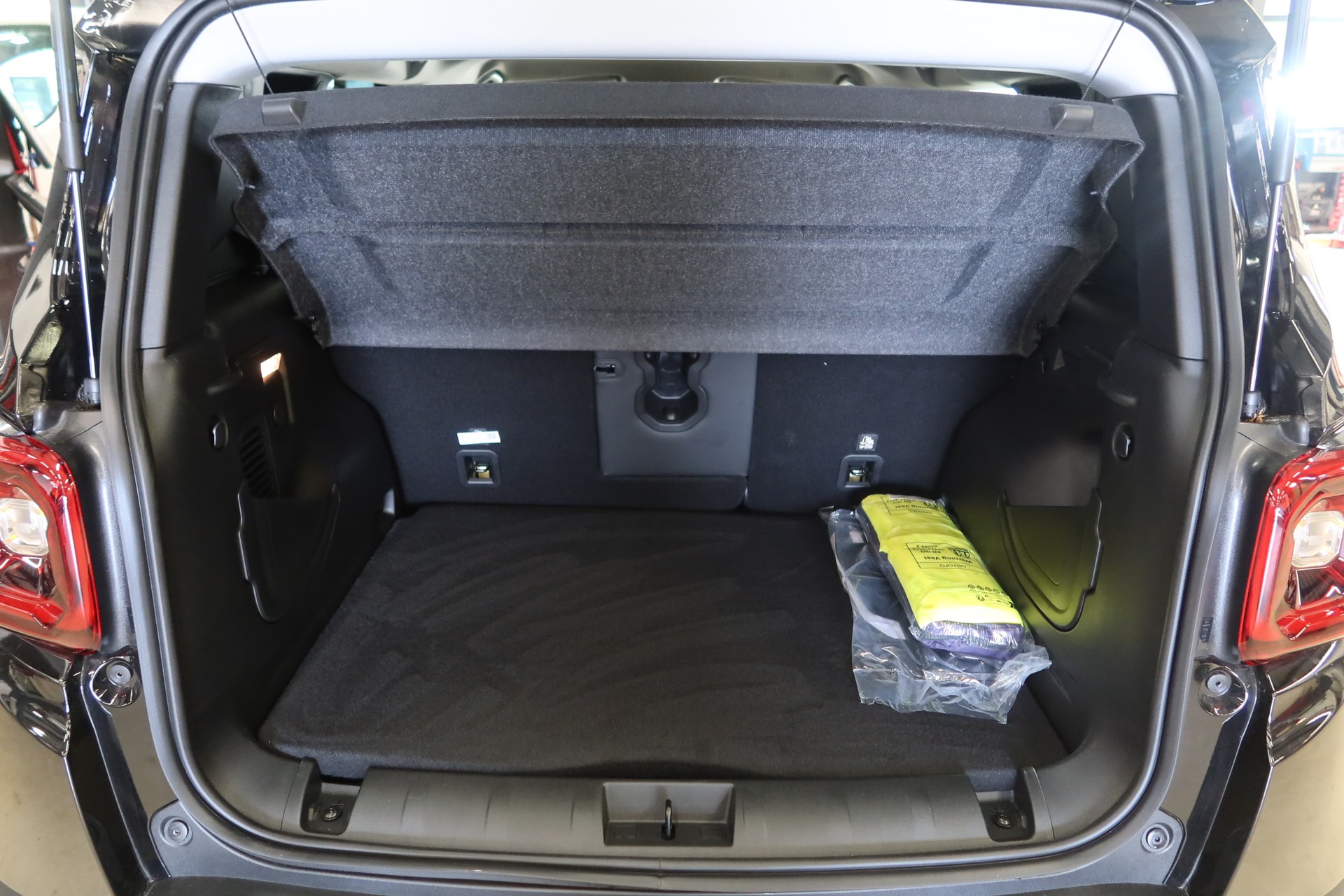 JEEP Renegade 1.5 MHEV Summit-image-13