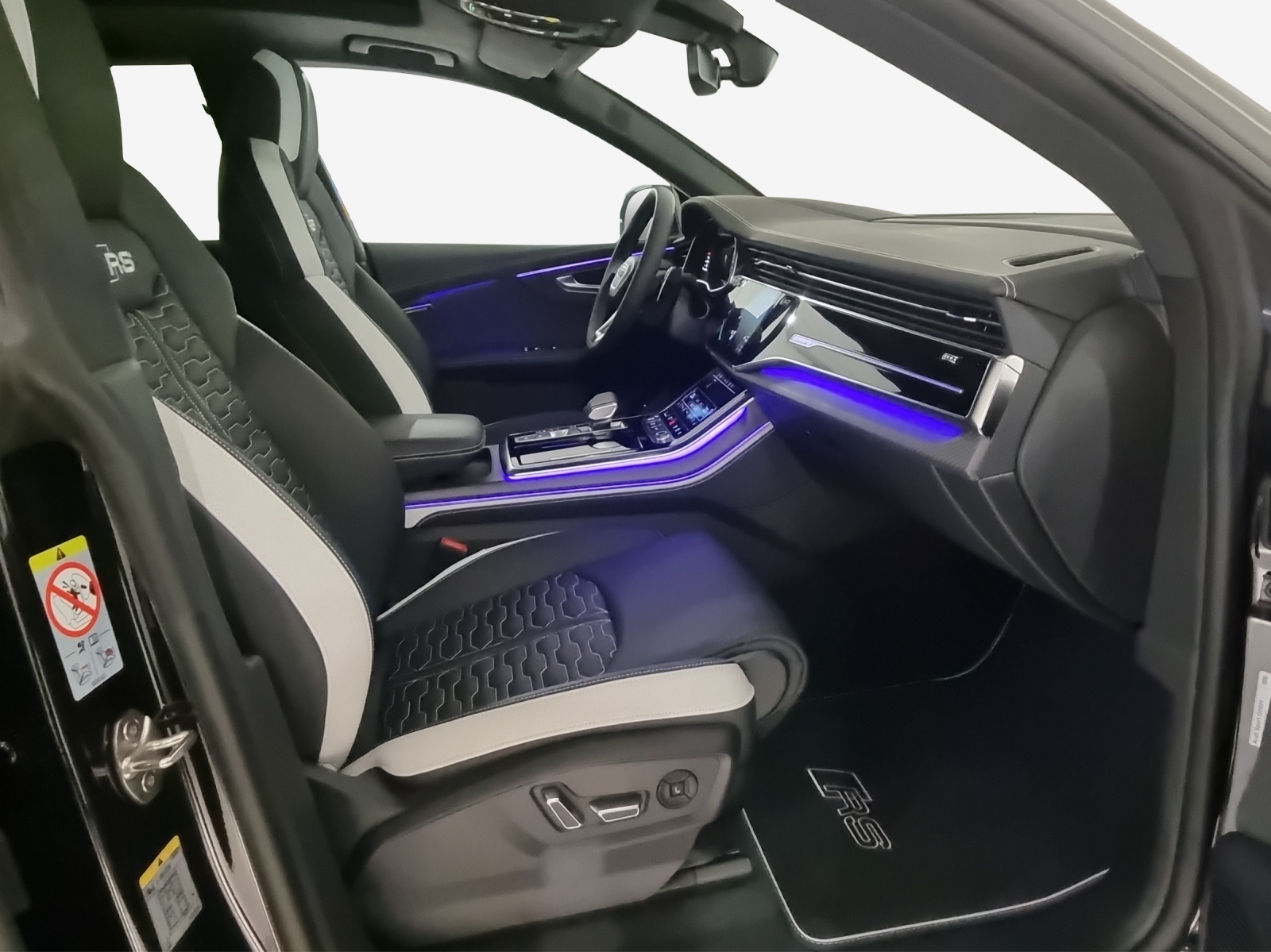 AUDI RSQ8 quattro-image-15