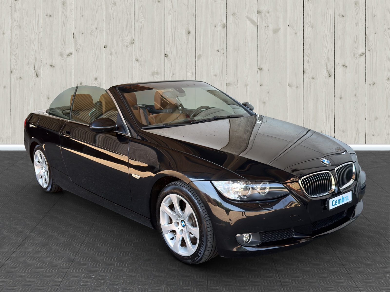 BMW 330i Cabriolet