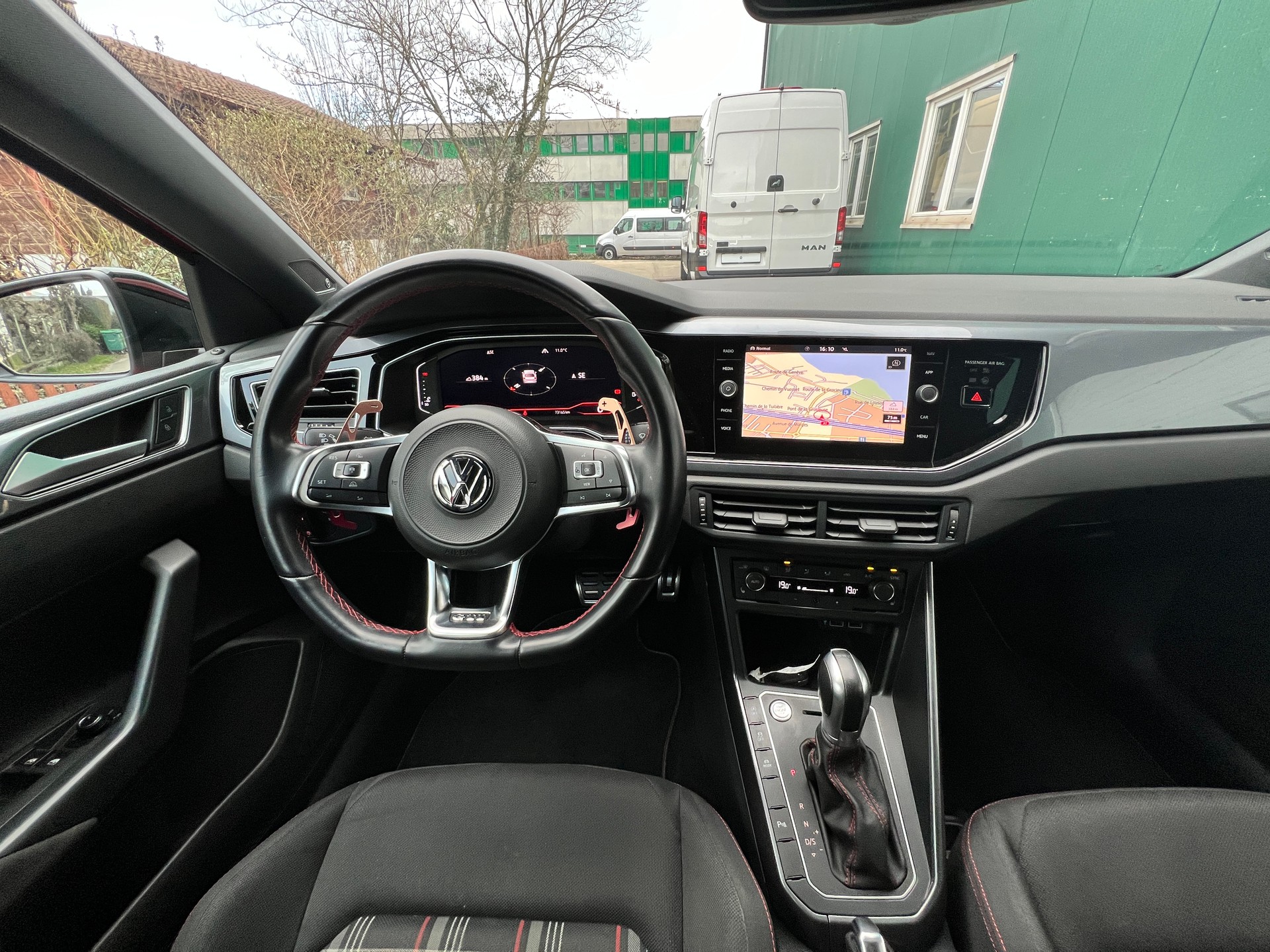 VW Polo 2.0 TSI GTI DSG-image-9