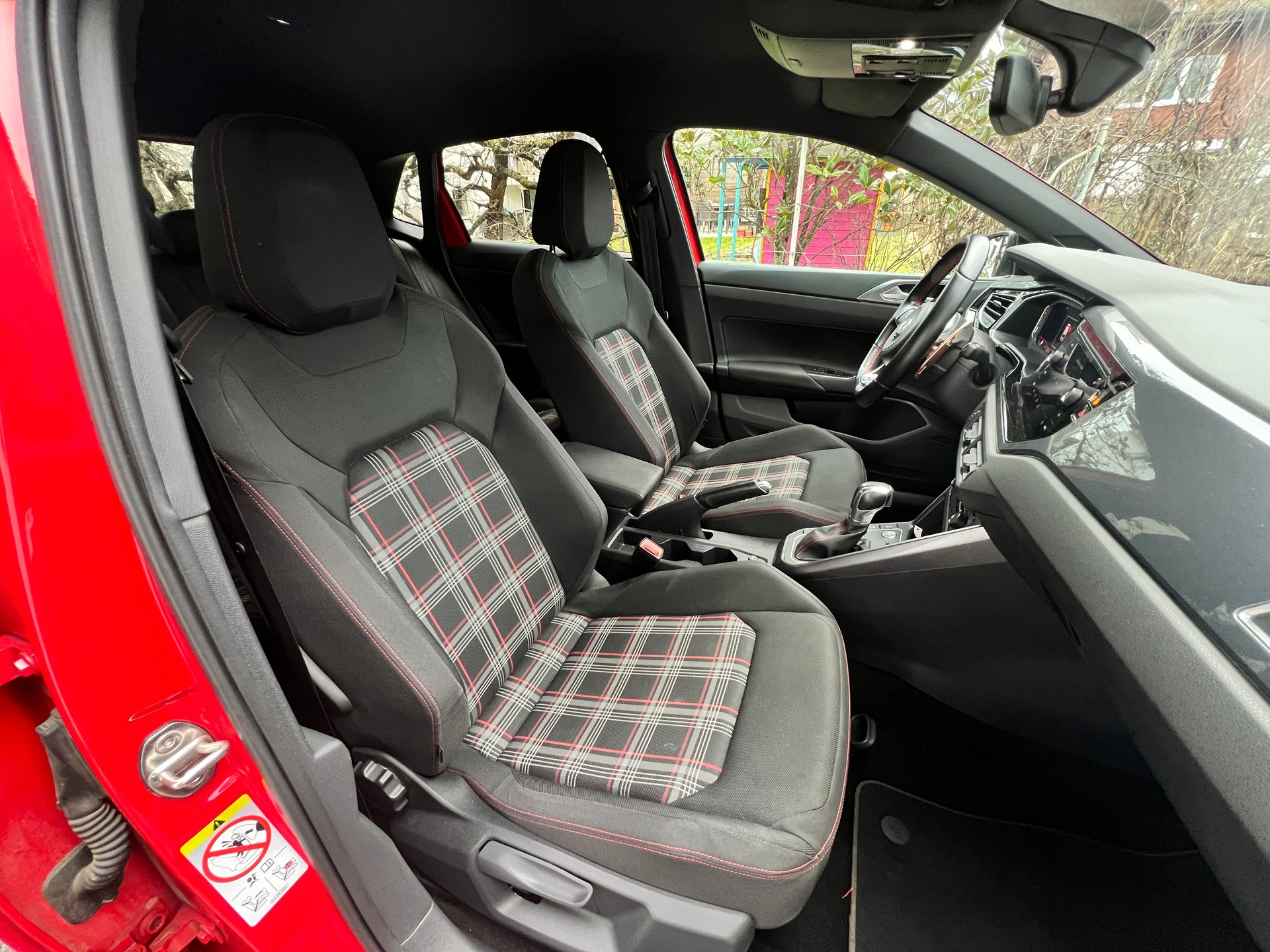 VW Polo 2.0 TSI GTI DSG-image-6