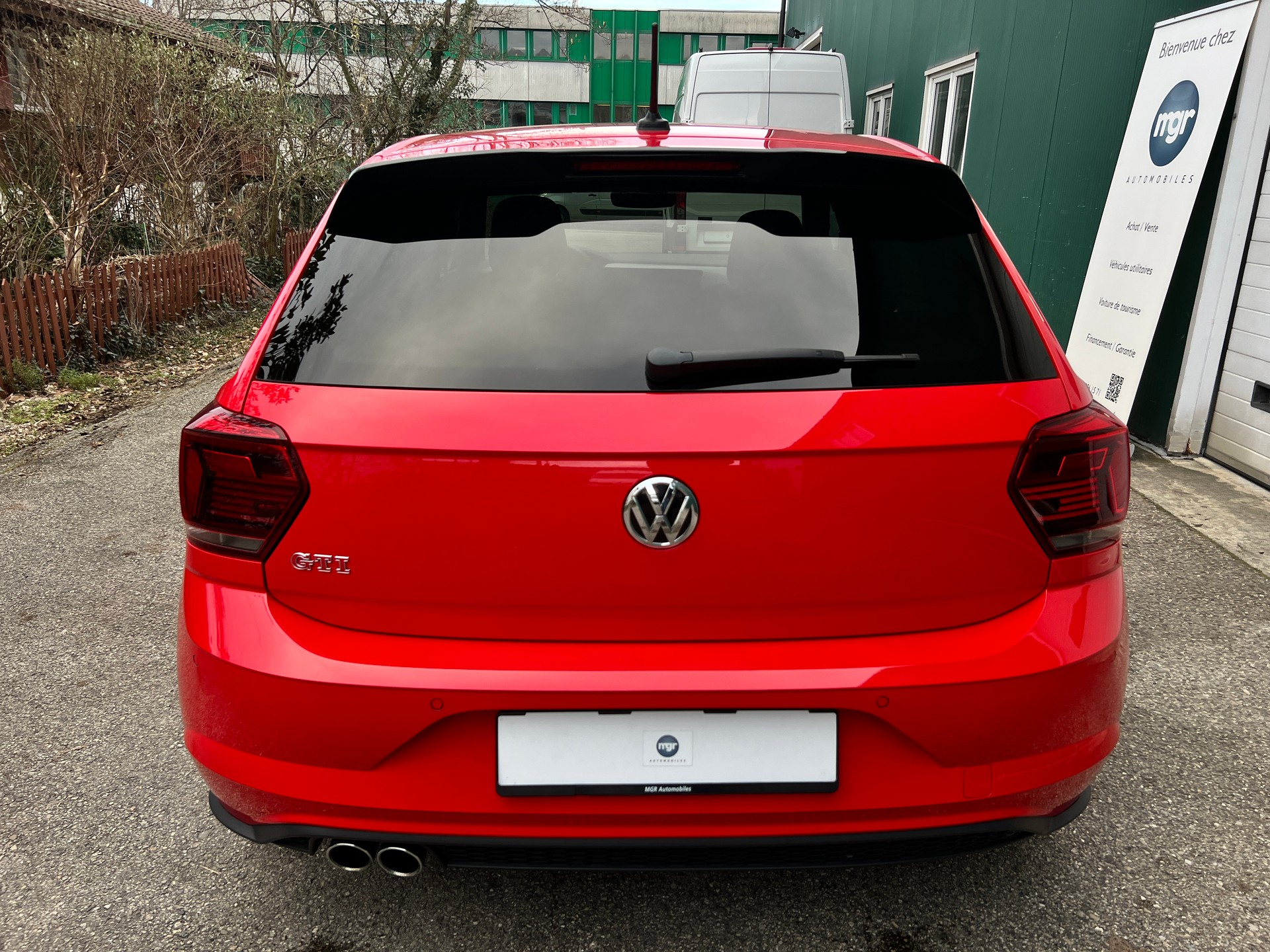VW Polo 2.0 TSI GTI DSG-image-4