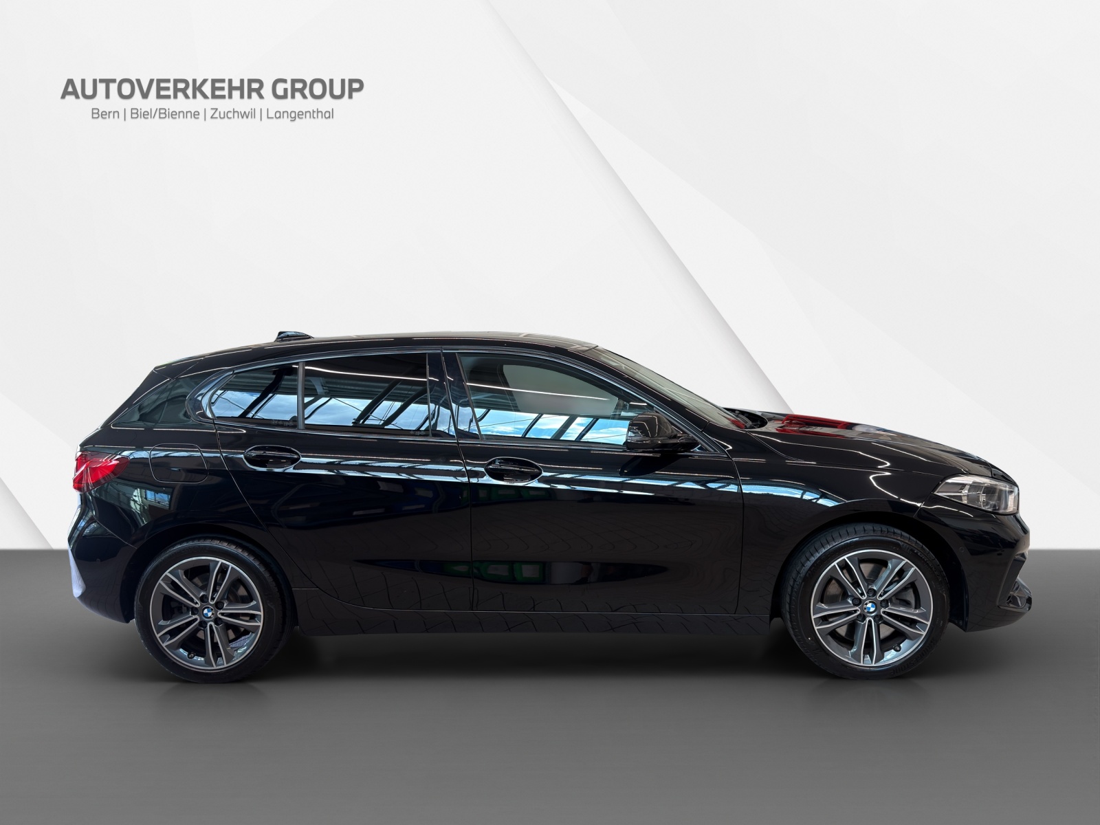 BMW 120i Steptronic Sport Line-image-6