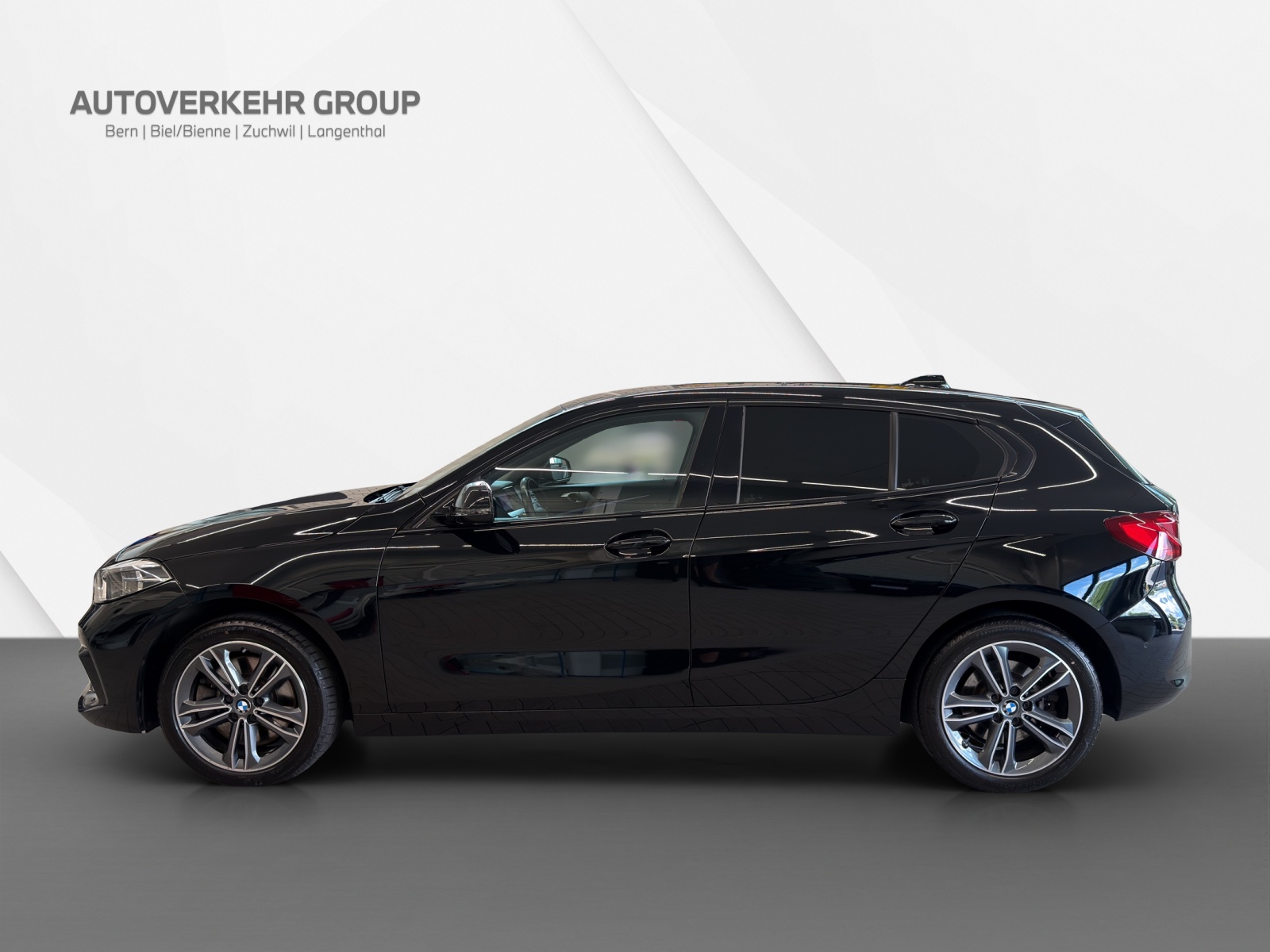 BMW 120i Steptronic Sport Line-image-2