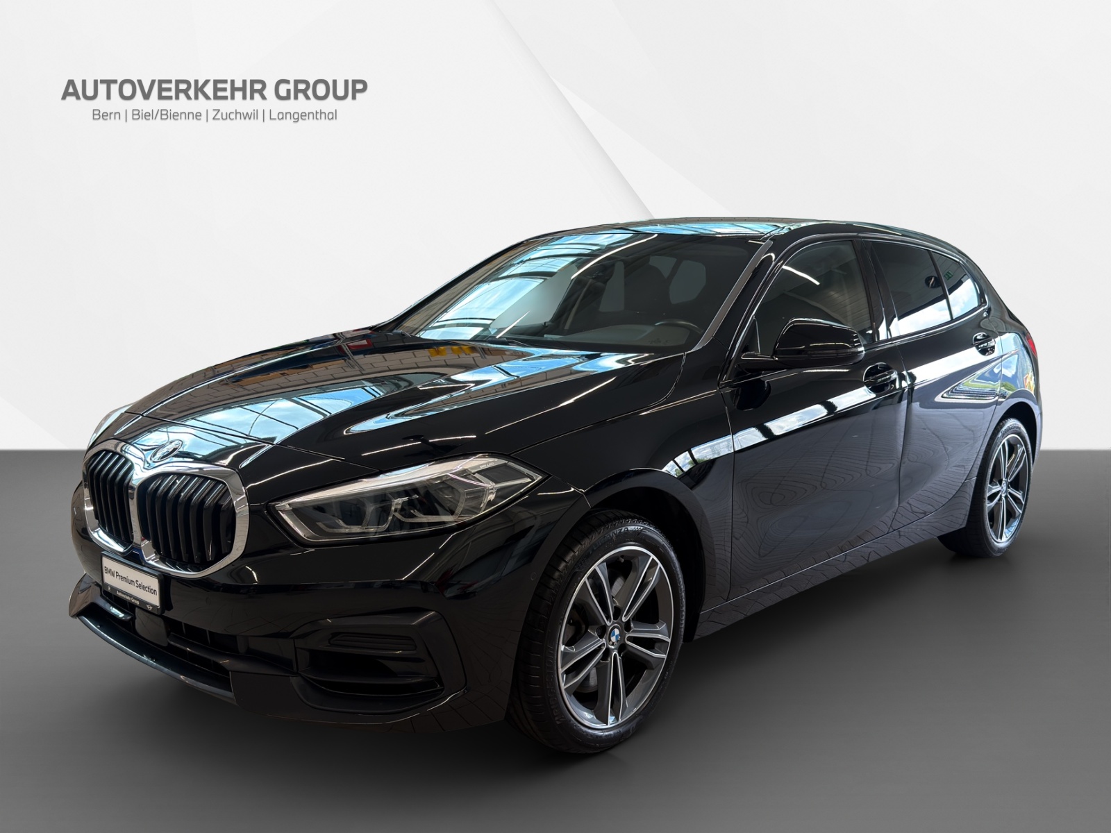 BMW 120i Steptronic Sport Line-image-0