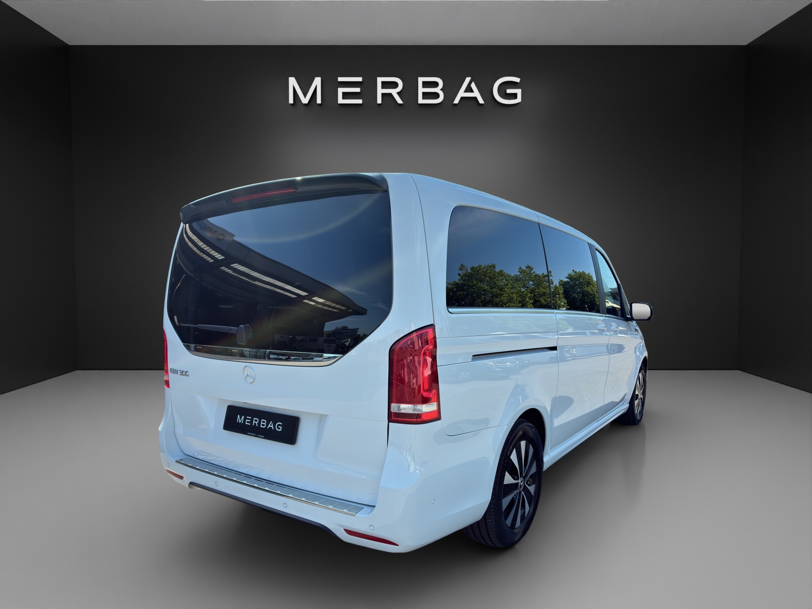 MERCEDES-BENZ EQV 300 Avantgarde lang-image-6