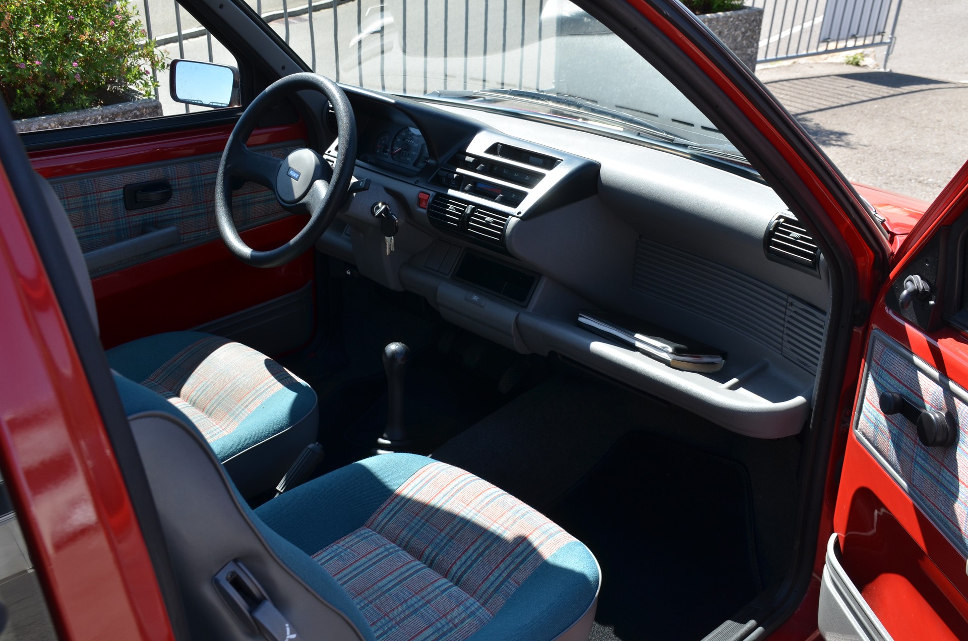 FIAT Cinquecento-image-12