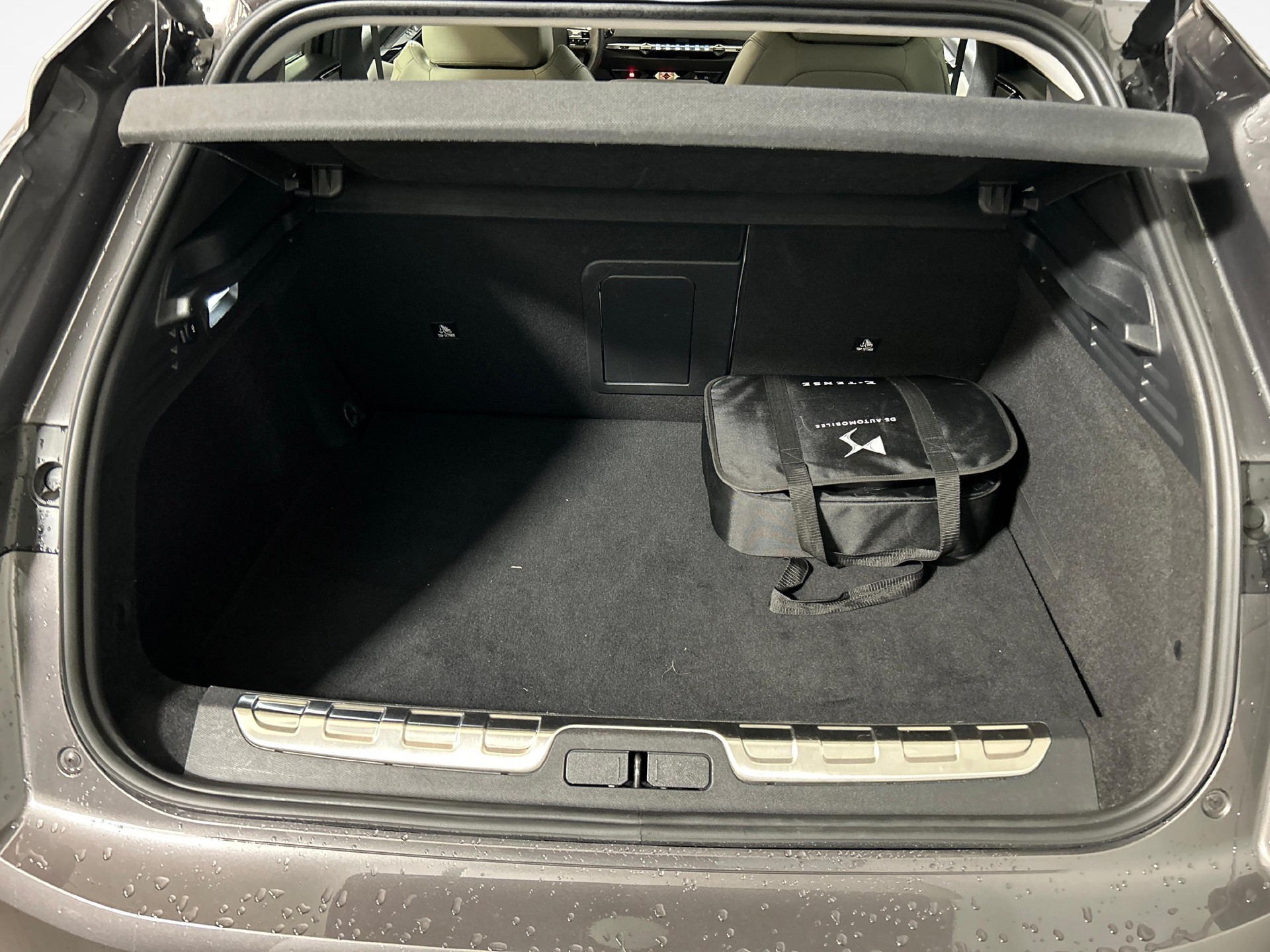 DS AUTOMOBILES 4 1.6 E-Tense Rivoli-image-11