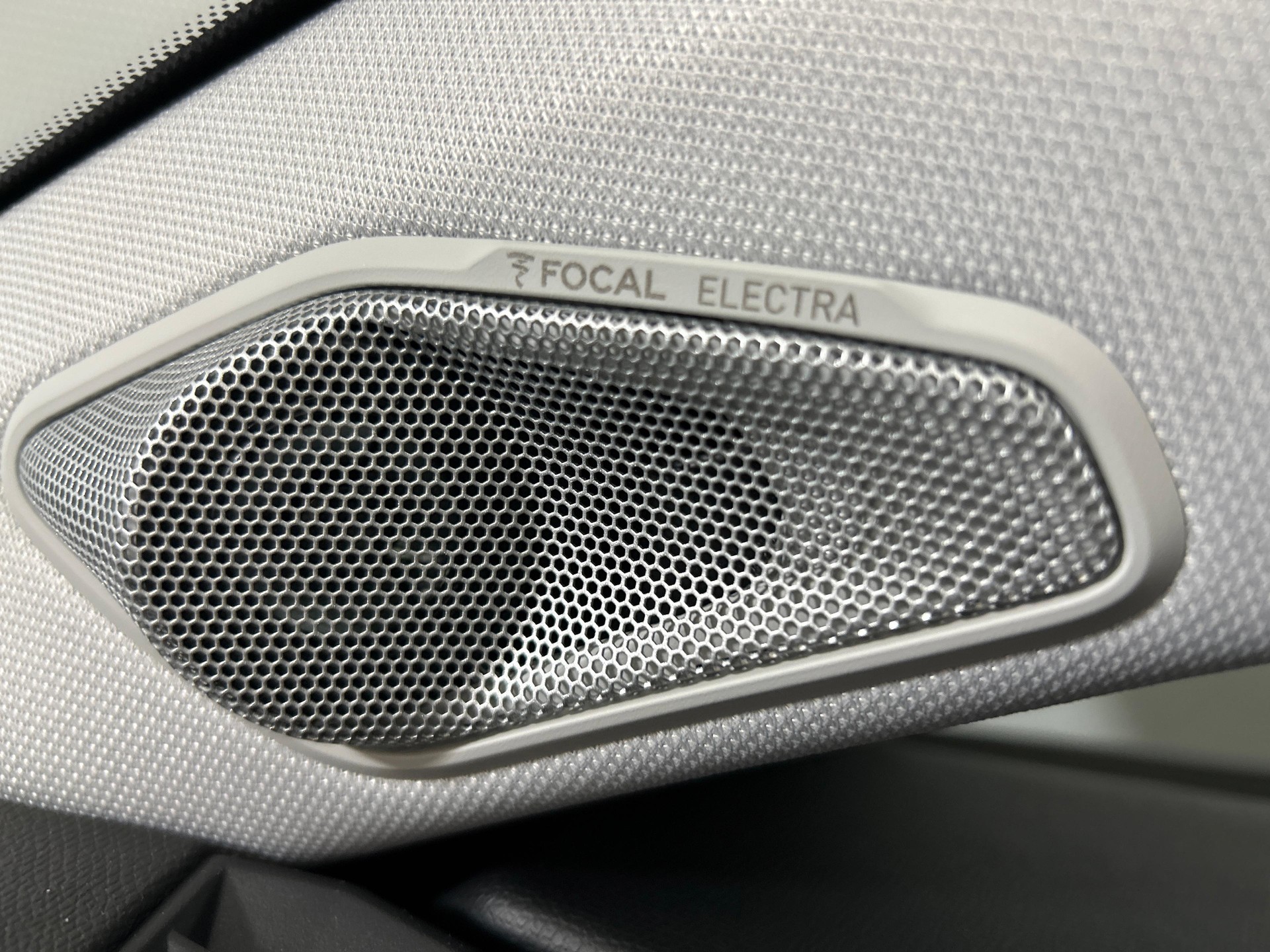 DS AUTOMOBILES 4 1.6 E-Tense Rivoli-image-14