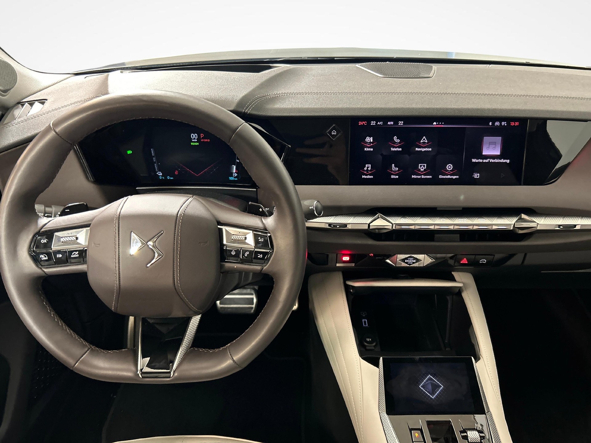 DS AUTOMOBILES 4 1.6 E-Tense Rivoli-image-5