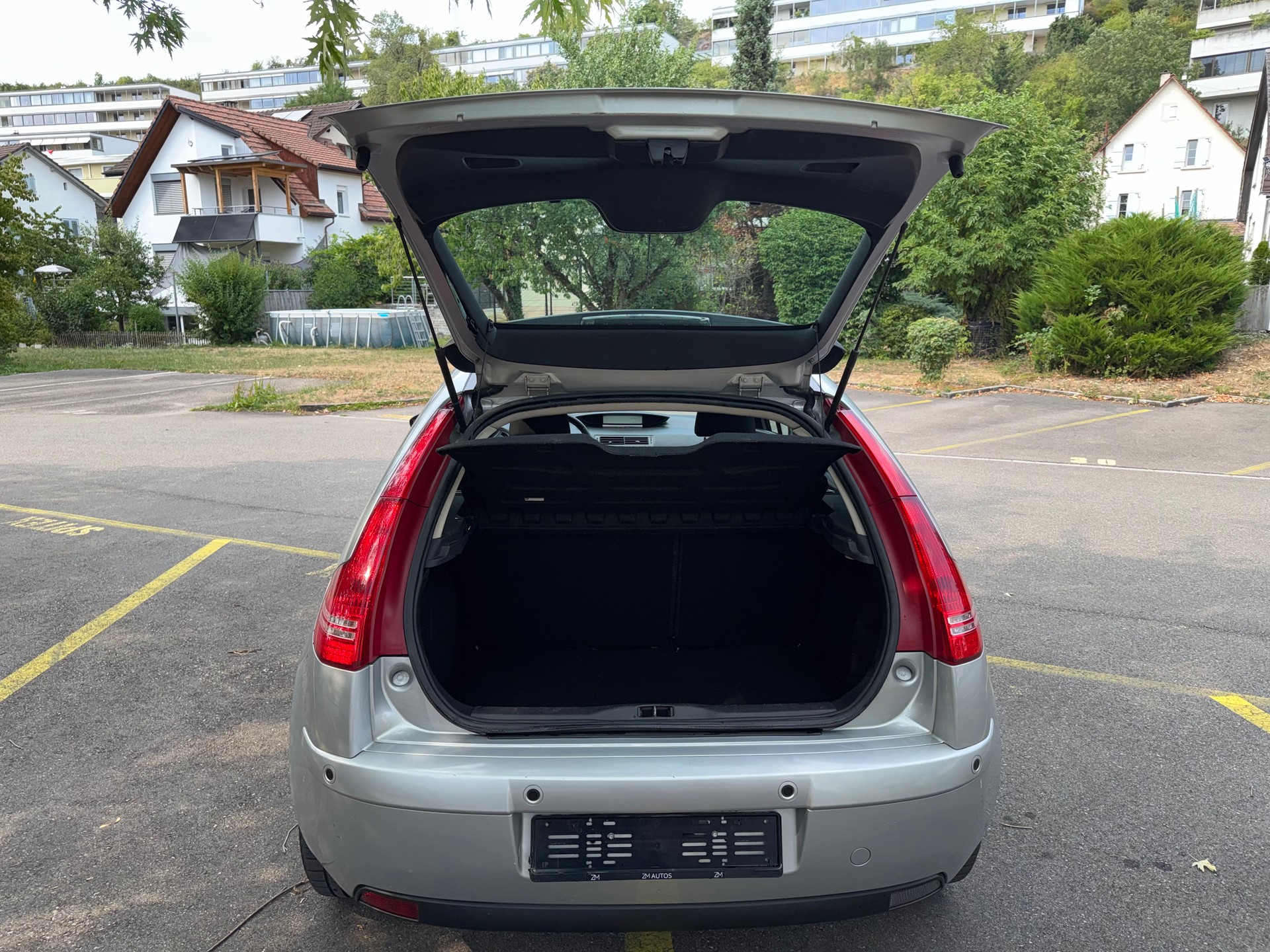 CITROEN C4 Berline 1.6i 16V VTR (Pack) Automatic-image-6