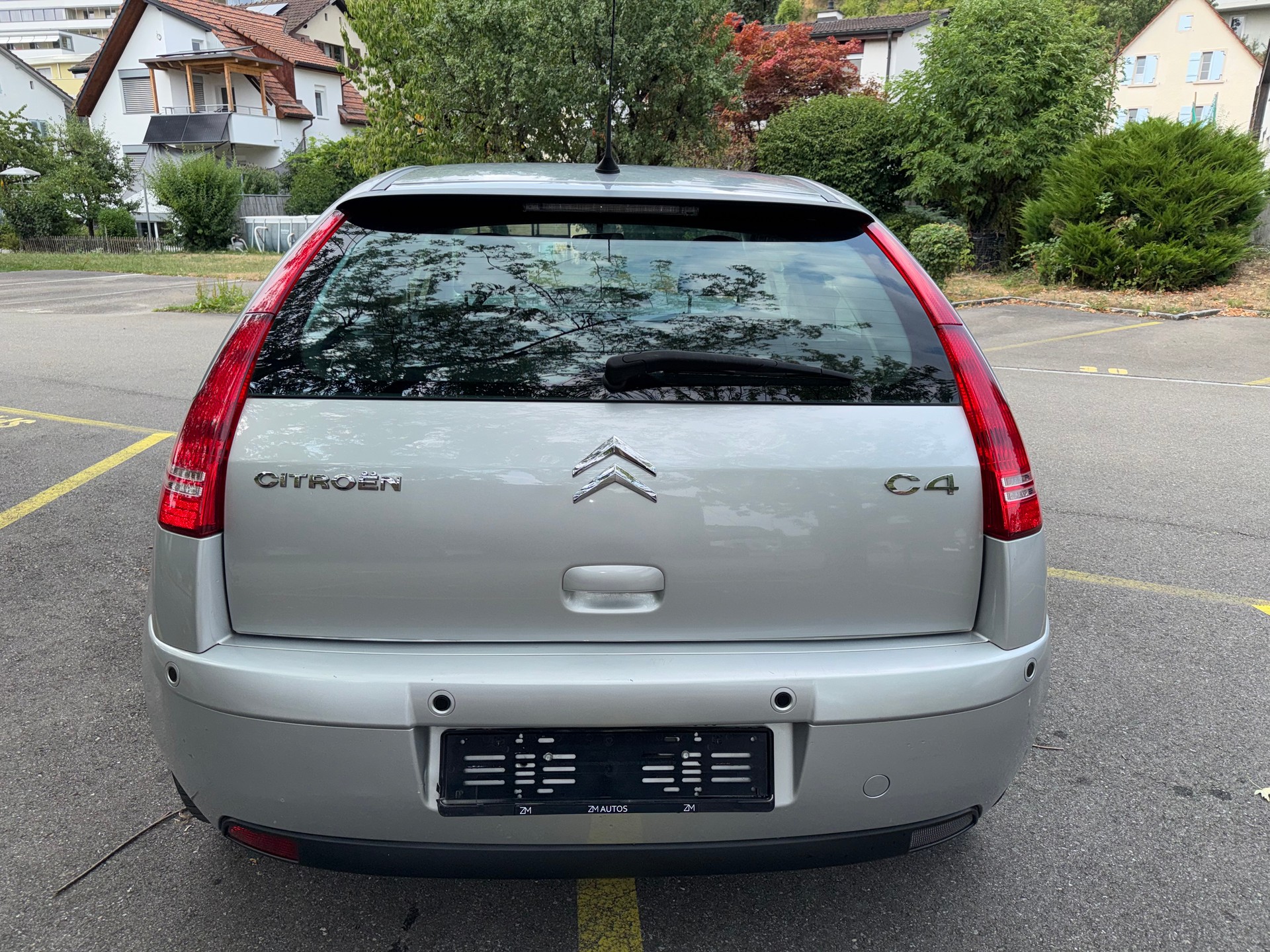 CITROEN C4 Berline 1.6i 16V VTR (Pack) Automatic-image-2