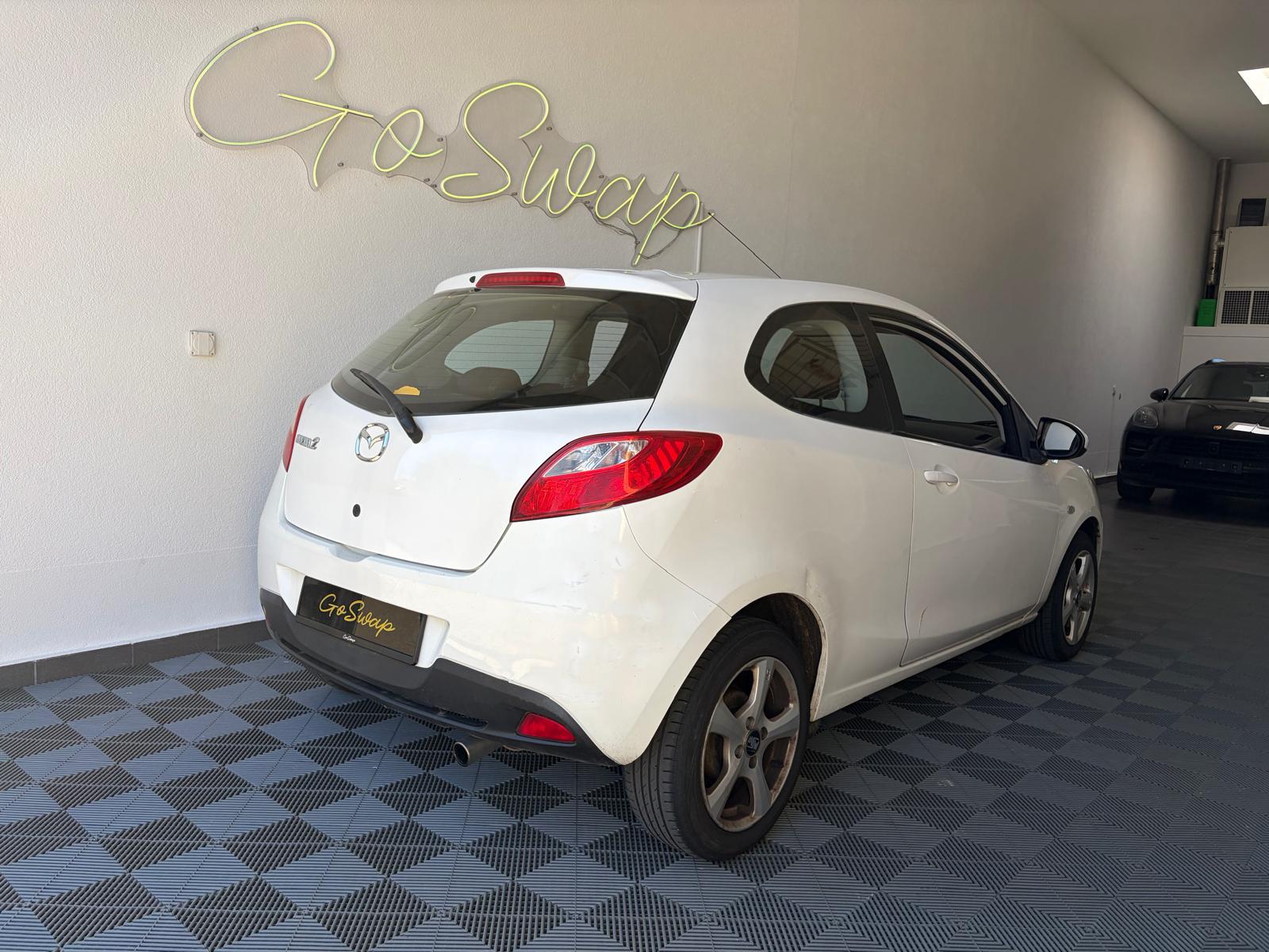 MAZDA 2 1.3i 16V Exclusive-image-1