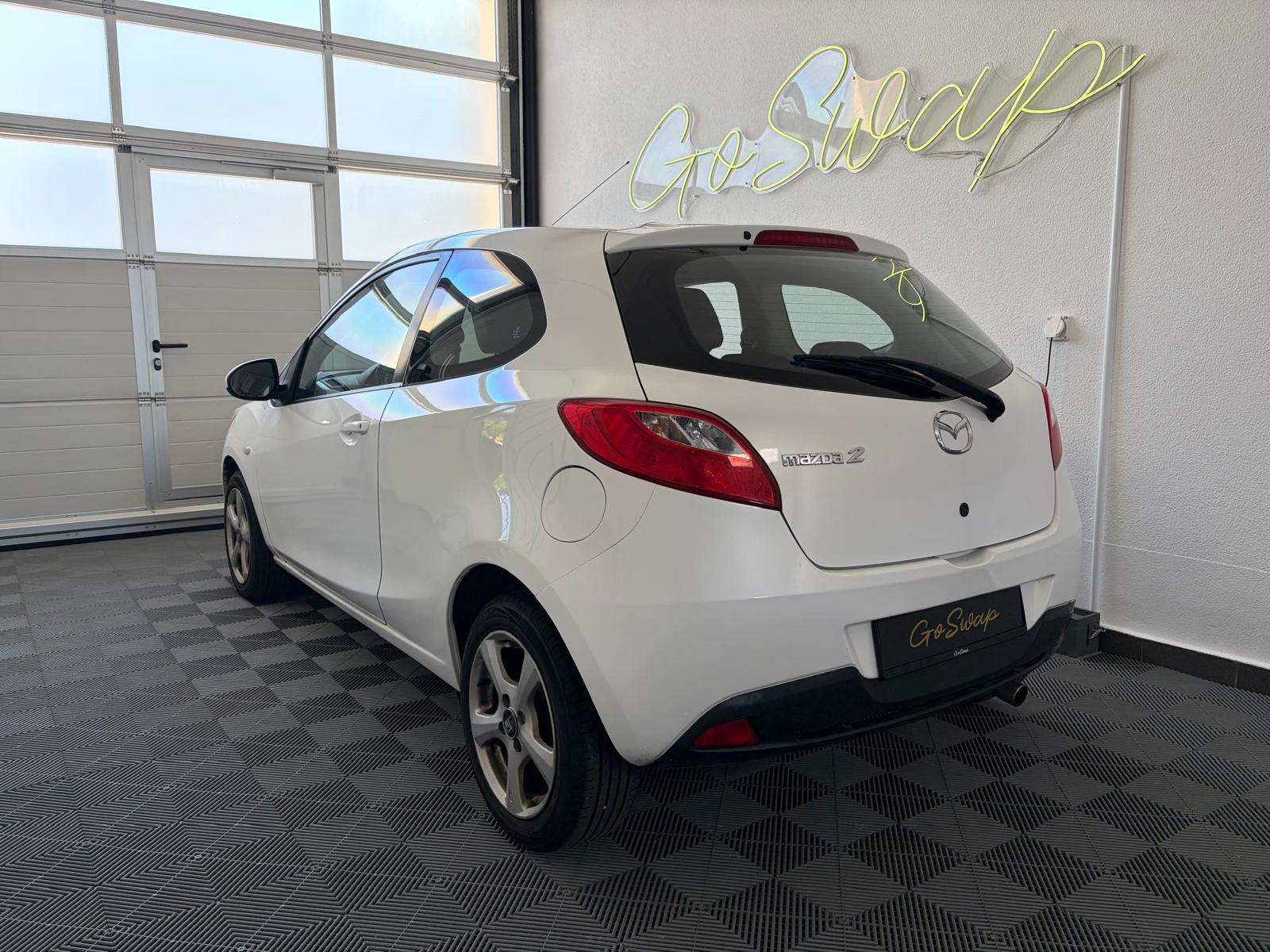 MAZDA 2 1.3i 16V Exclusive-image-3