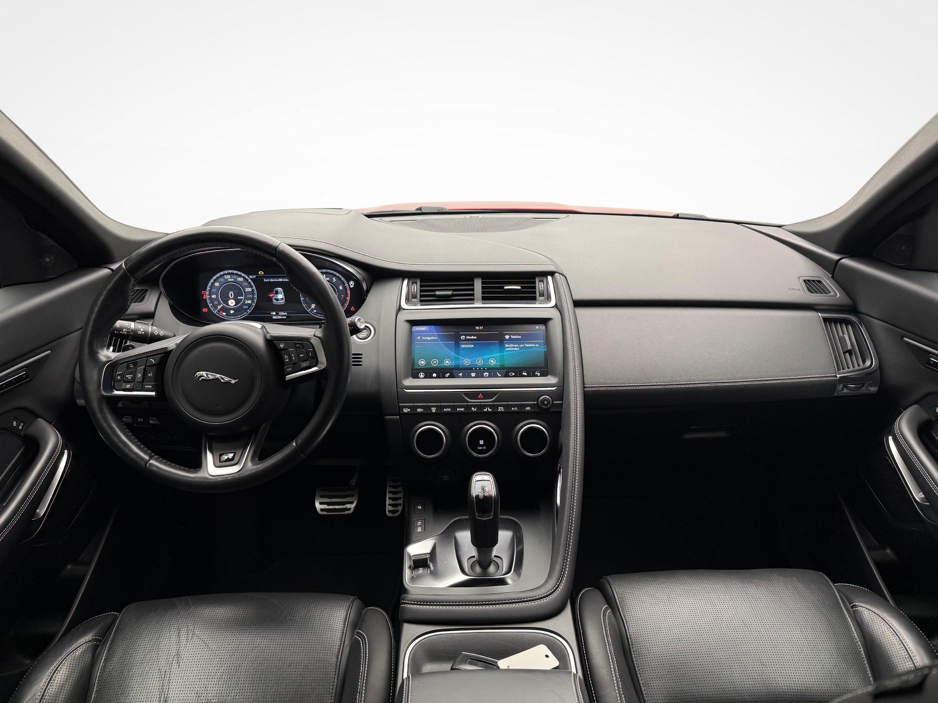 JAGUAR E-Pace 2.0 T 250 R-Dynamic HSE AWD-image-8