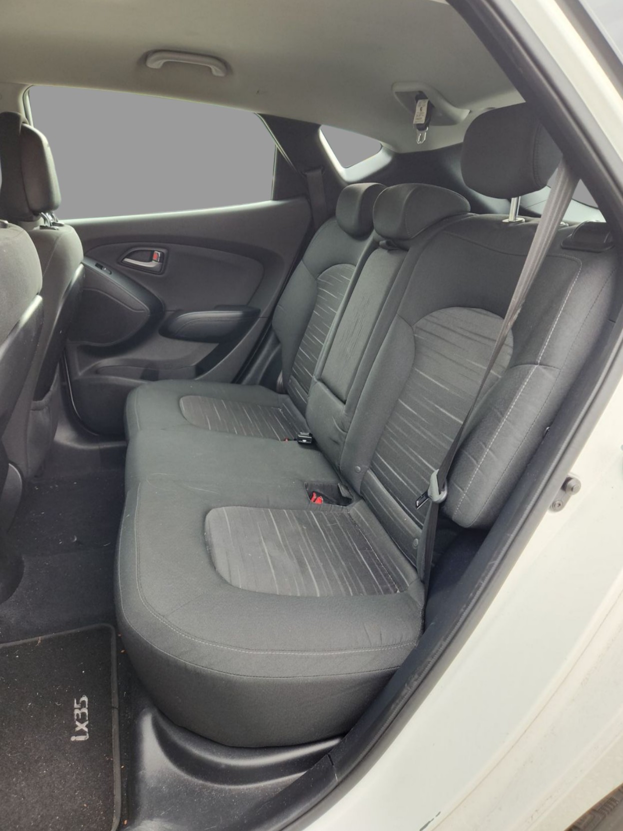 HYUNDAI iX 35 1.6 GDI Comfort 2WD-image-14