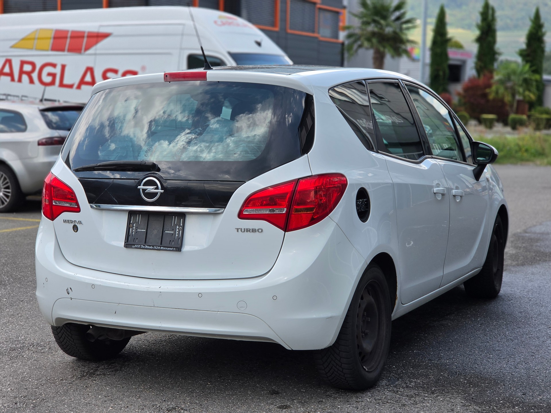 OPEL Meriva 1.4 Turbo Color Edition-image-5