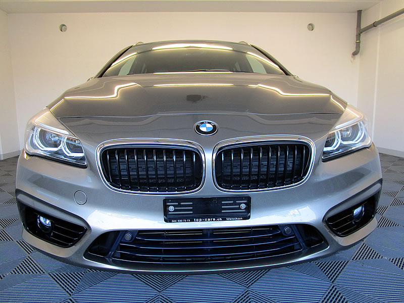 BMW 220d xDrive Gran Tourer Sport Line Steptronic-image-10