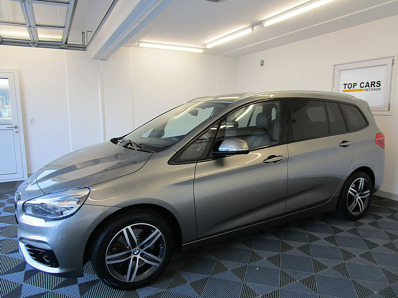 BMW 220d xDrive Gran Tourer Sport Line Steptronic-image-17