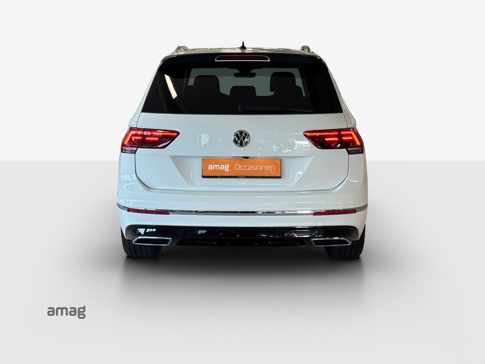 VW Tiguan Allspace 2.0TSI Highline 4Motion DSG-image-3