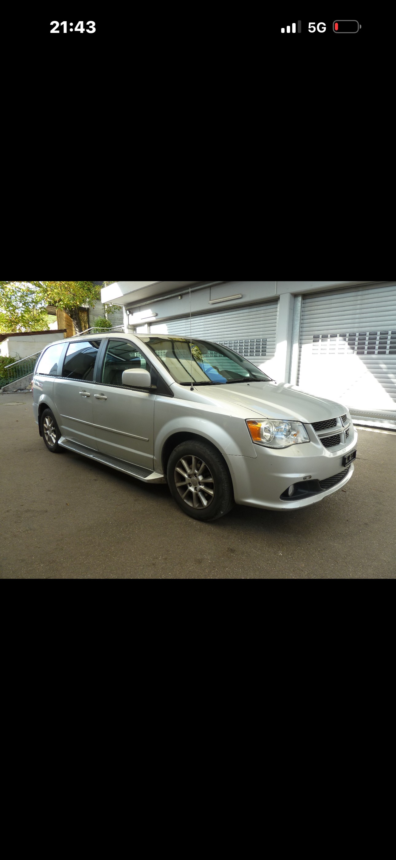 DODGE Grand Caravan-image-0