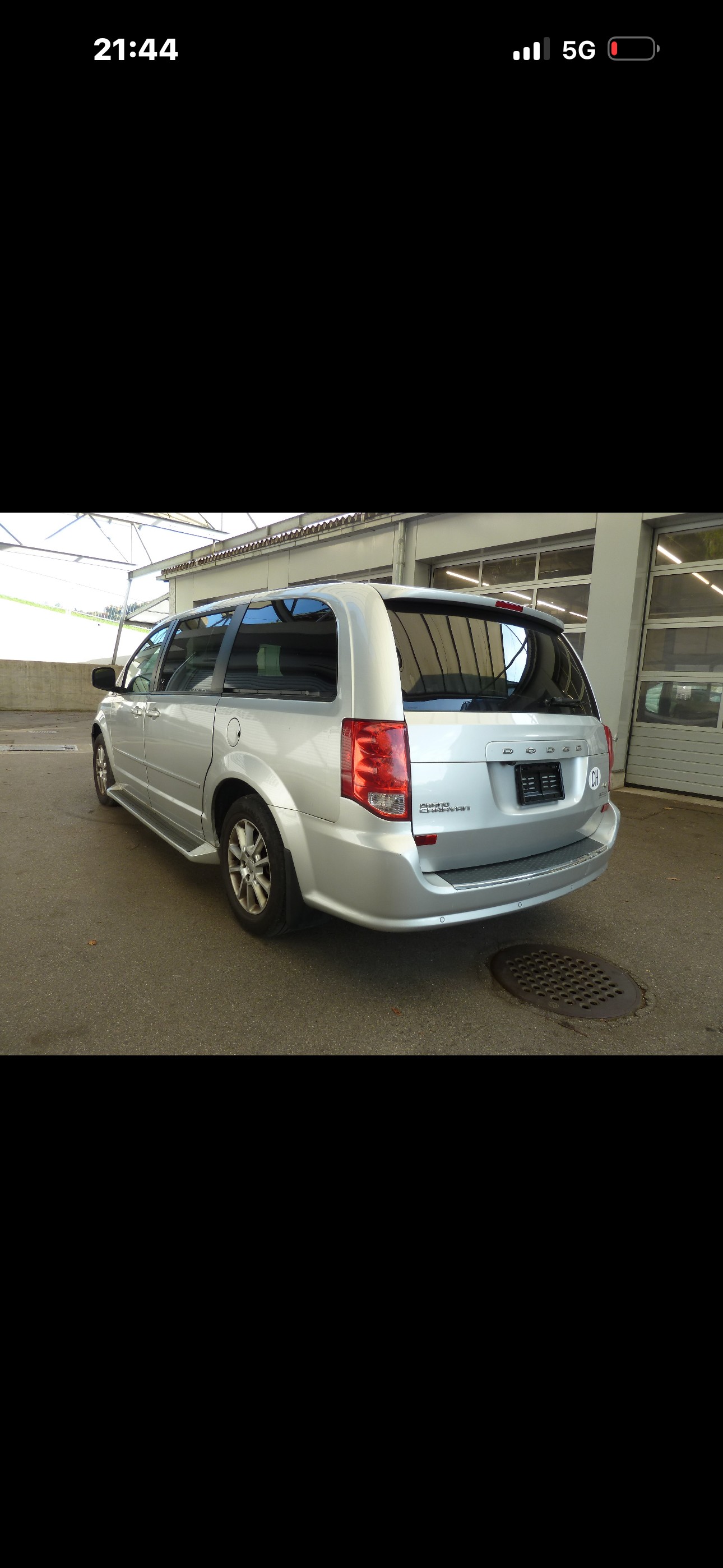 DODGE Grand Caravan-image-1