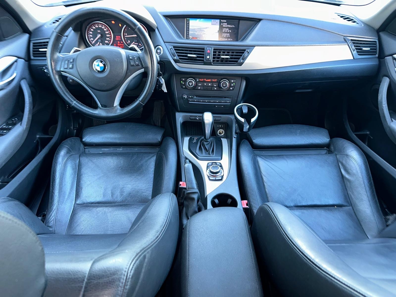 BMW X1 xDrive 23d Steptronic-image-12