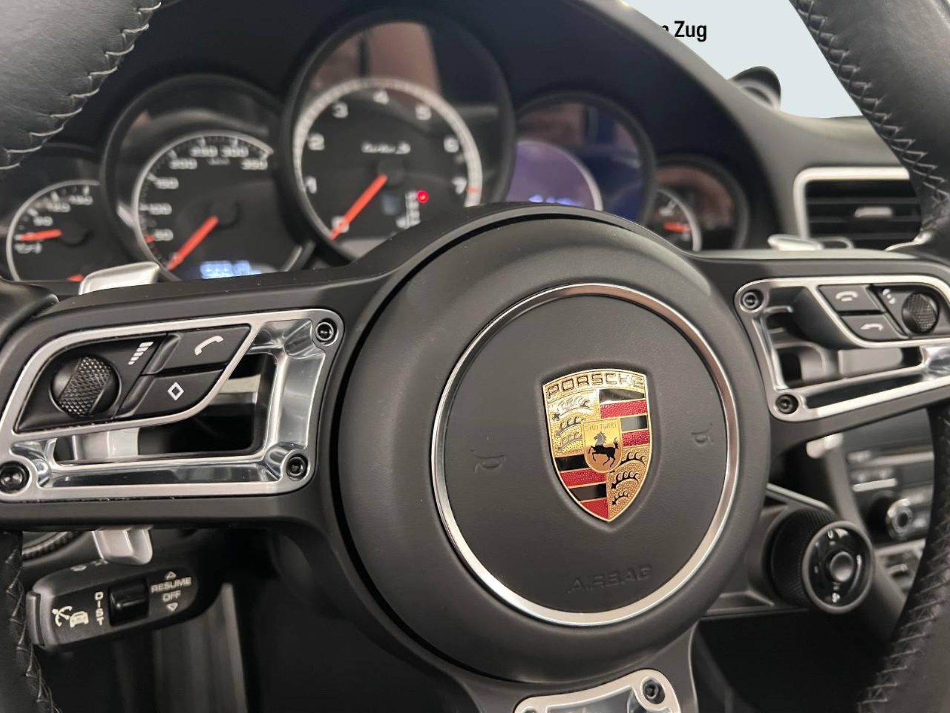 PORSCHE 911 Turbo S Cabriolet-image-16