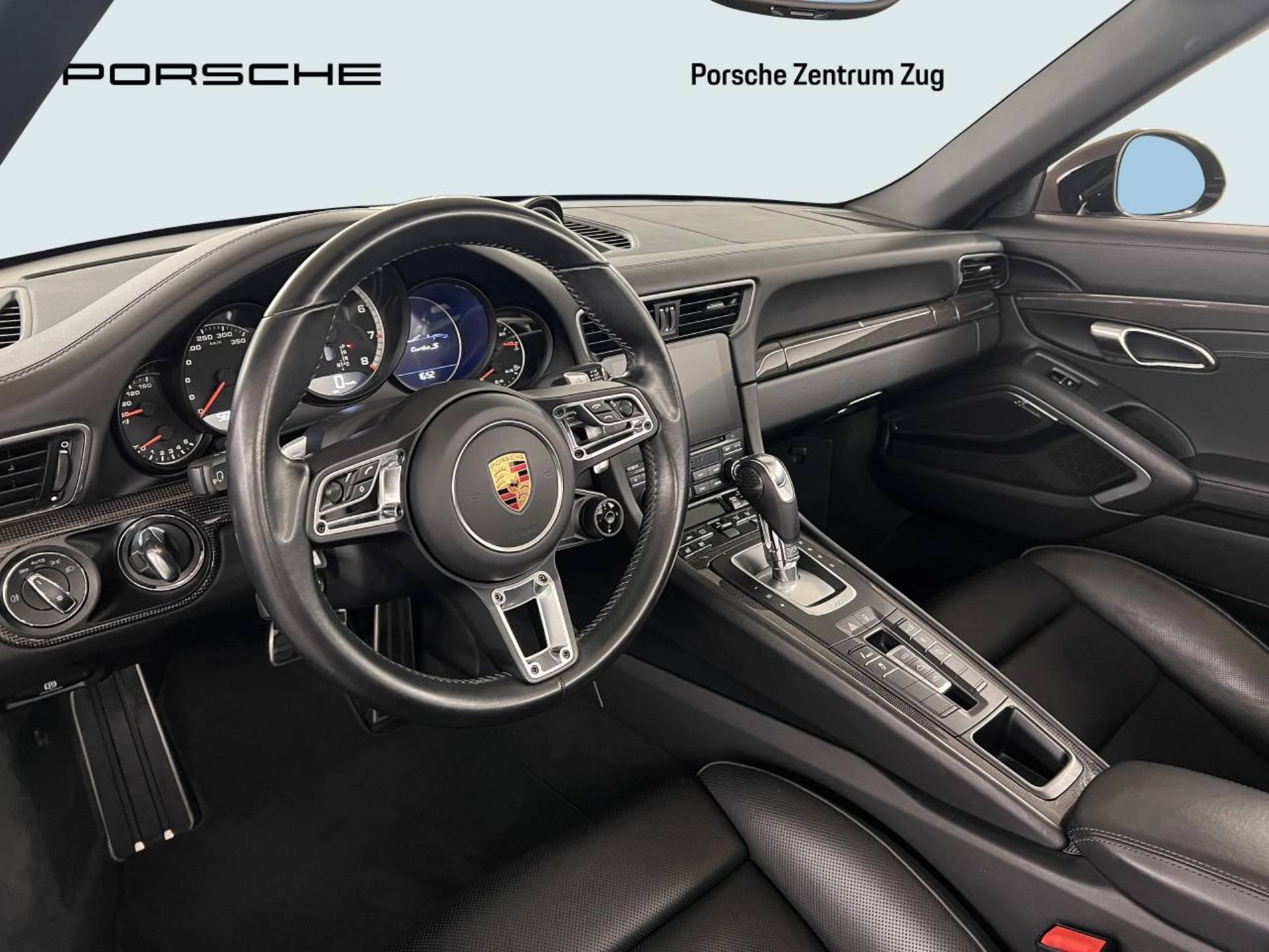 PORSCHE 911 Turbo S Cabriolet-image-3