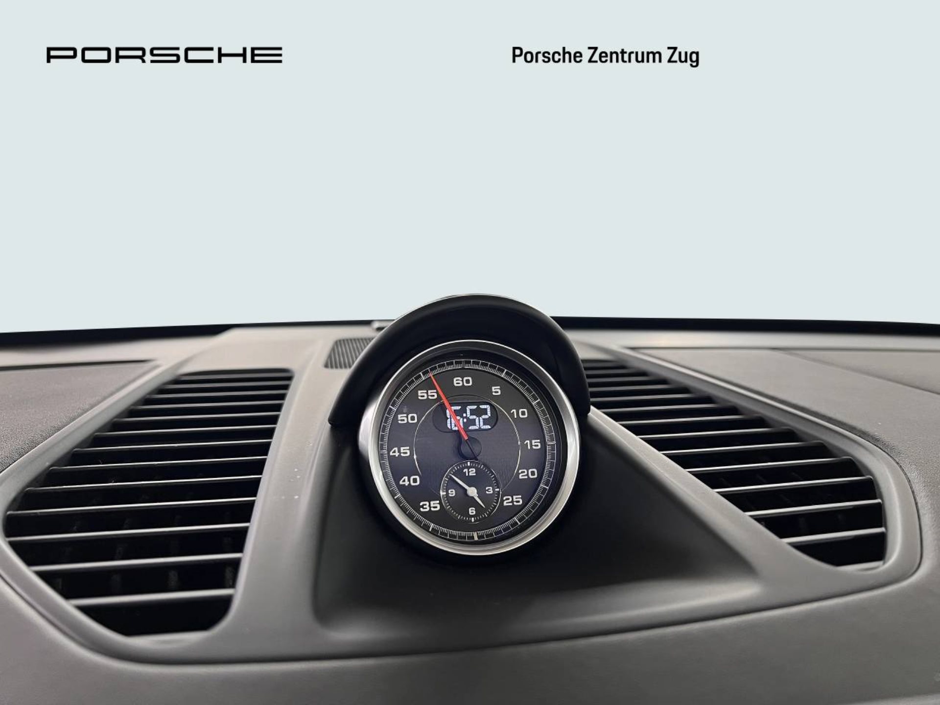 PORSCHE 911 Turbo S Cabriolet-image-26
