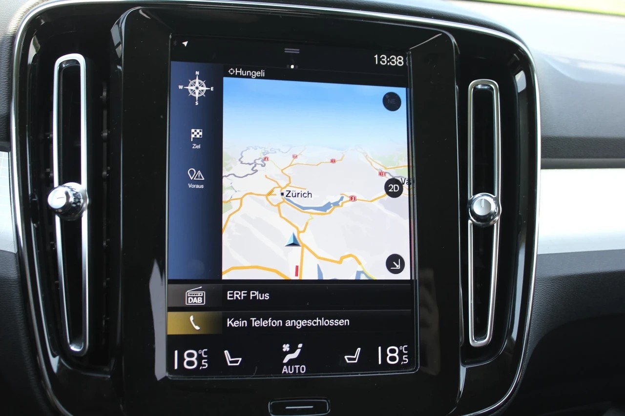 VOLVO XC40 D3 Geartronic-image-9