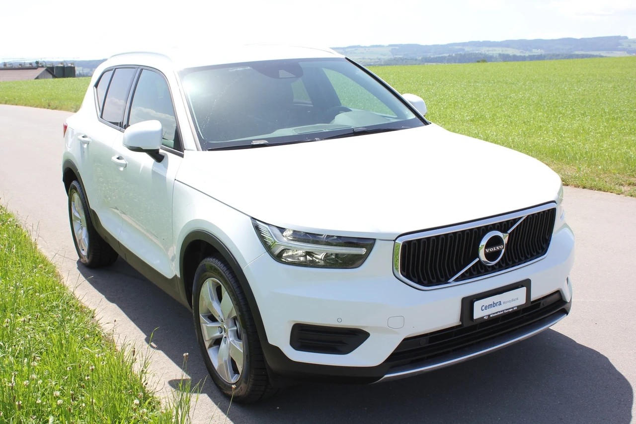 VOLVO XC40 D3 Geartronic-image-1
