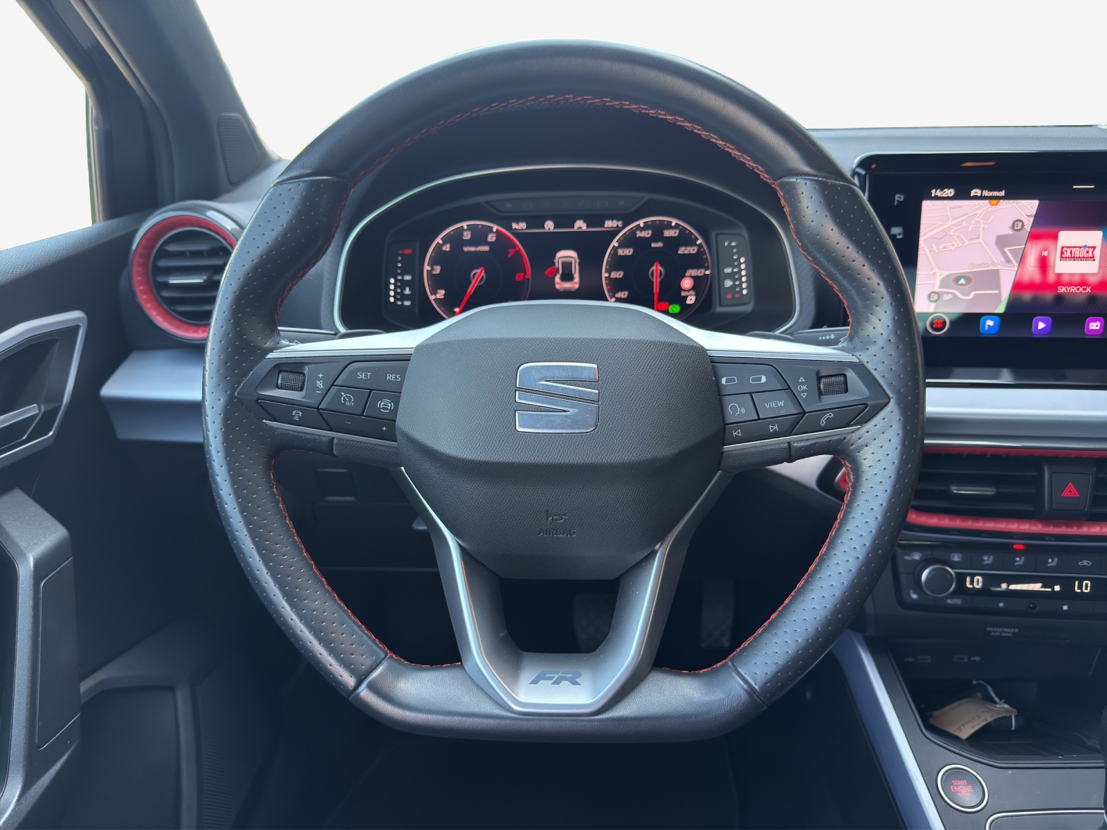 SEAT Arona 1.0 TSI Eco Hola FR DSG-image-9