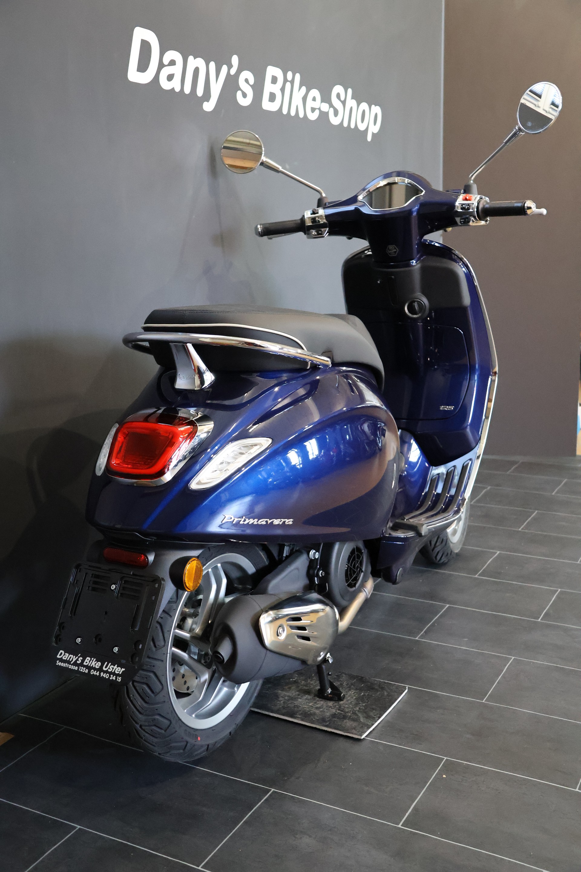 PIAGGIO Vespa 125 Primavera ABS E5+ (4Jahre Garantie)-showroom-element-1