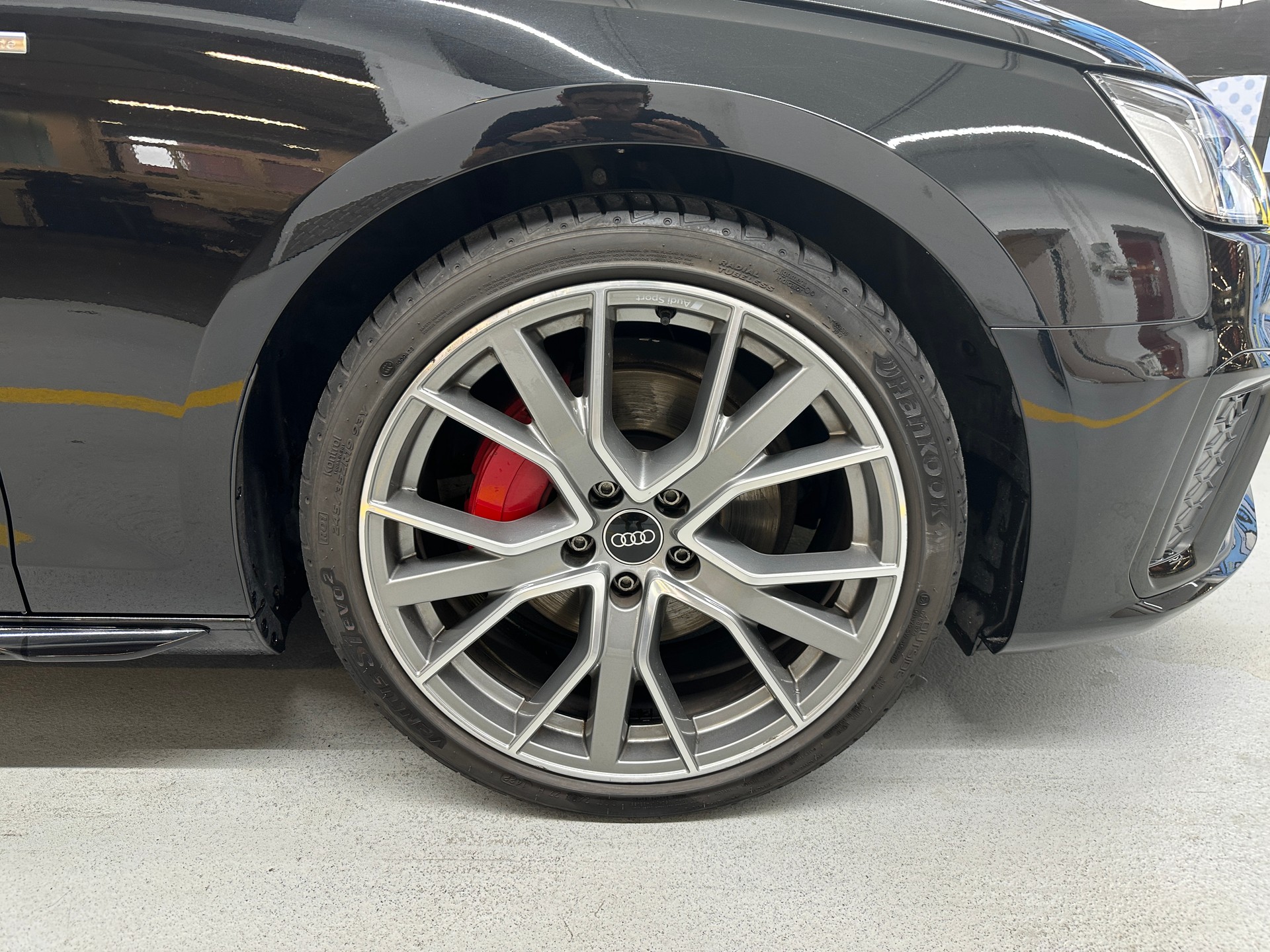 AUDI A4 Avant 40 TDI S line quattro S-tronic-image-6