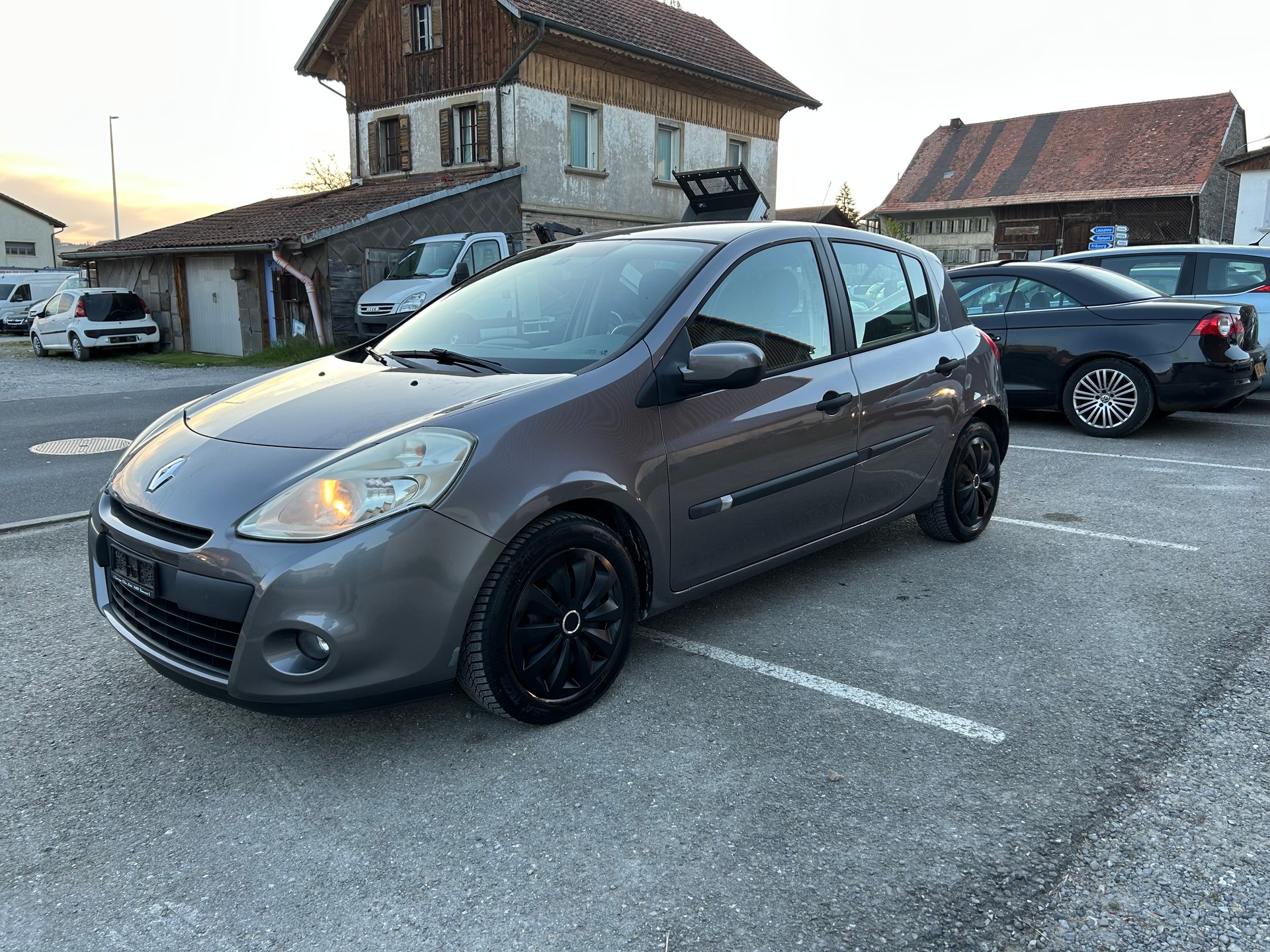 RENAULT Clio 1.2 16V Turbo S-image-7