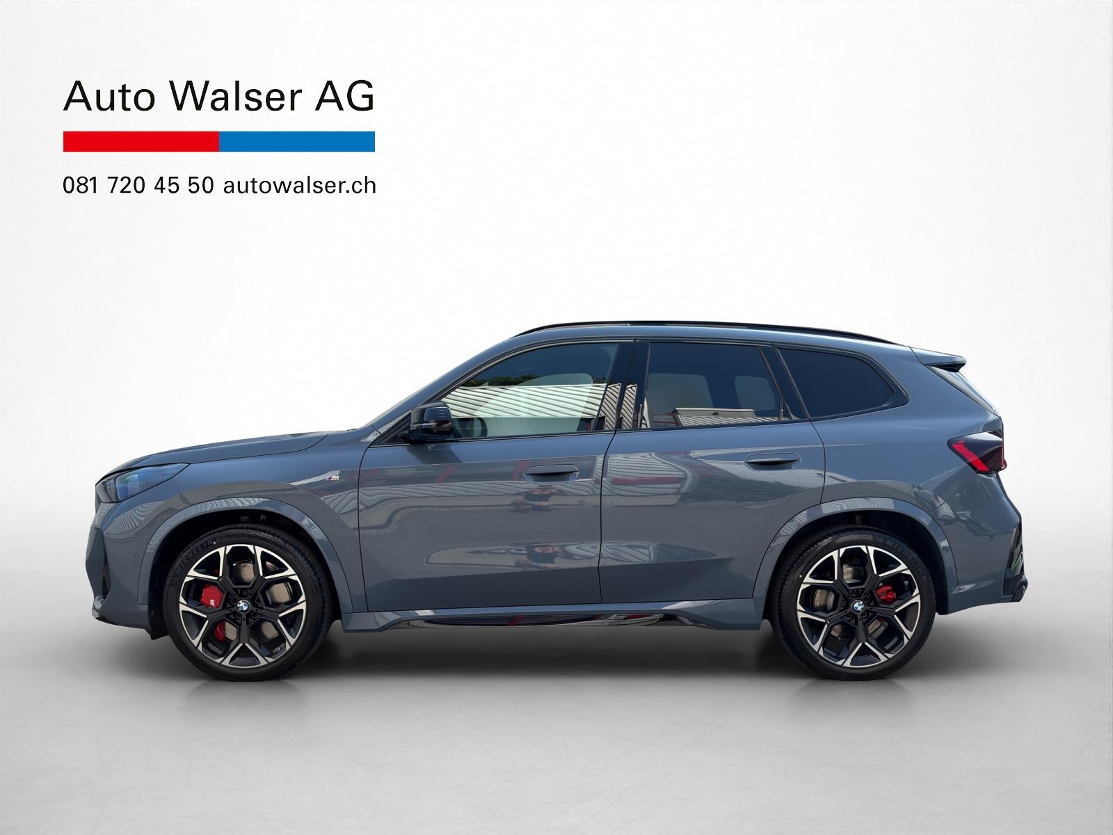BMW X1 M35i-showroom-element-1