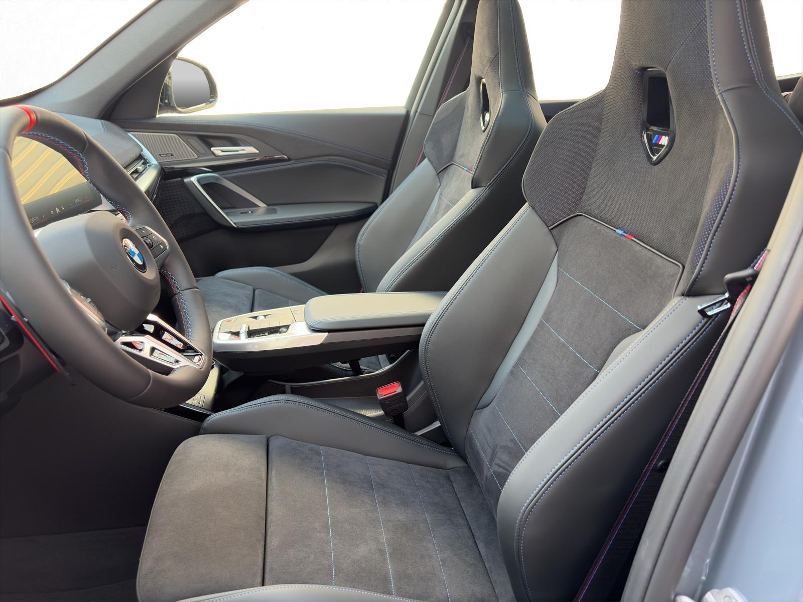 BMW X1 M35i-image-9
