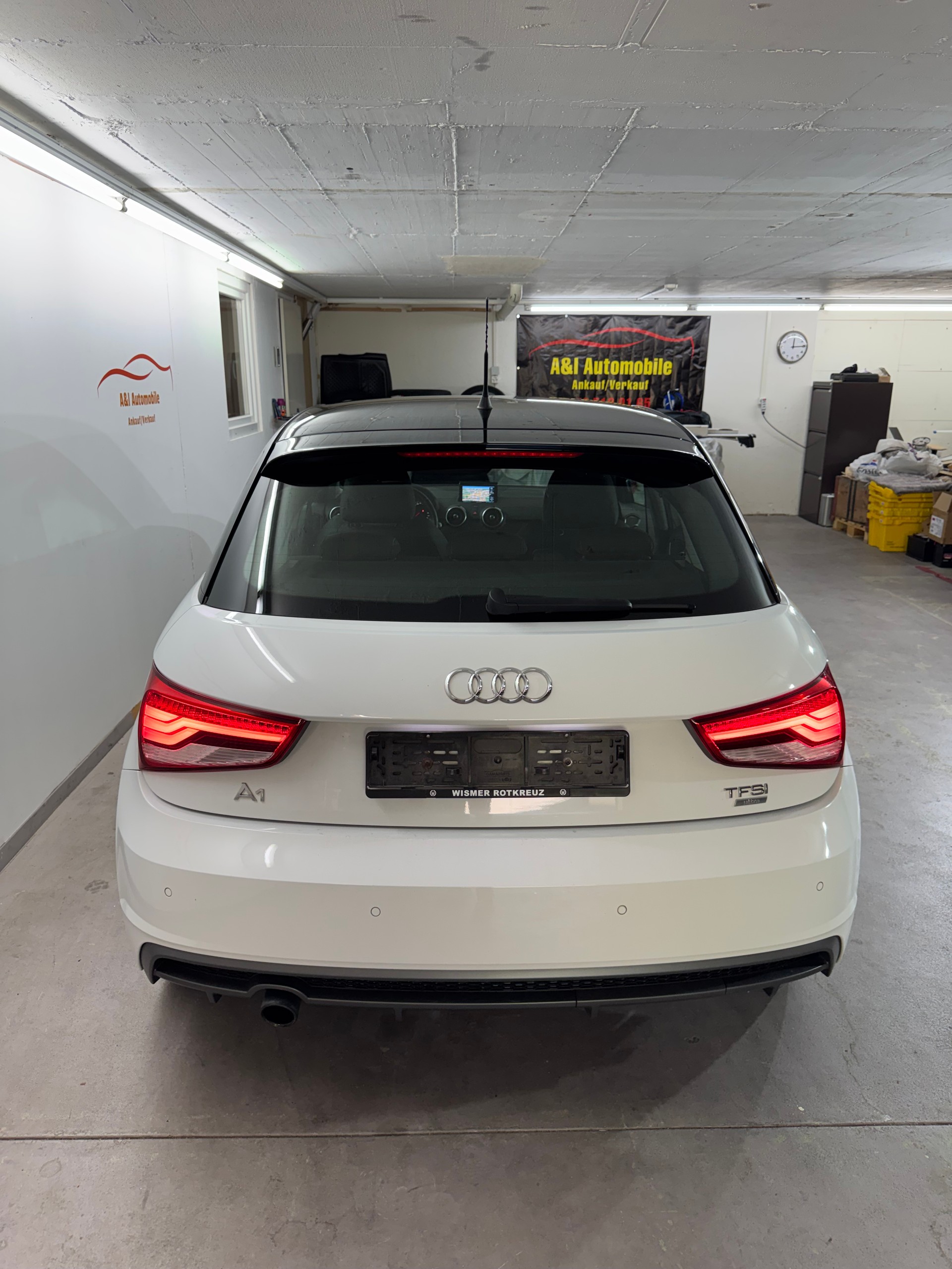AUDI A1 Sportback 1.0 TFSI Sport S-tronic-image-5