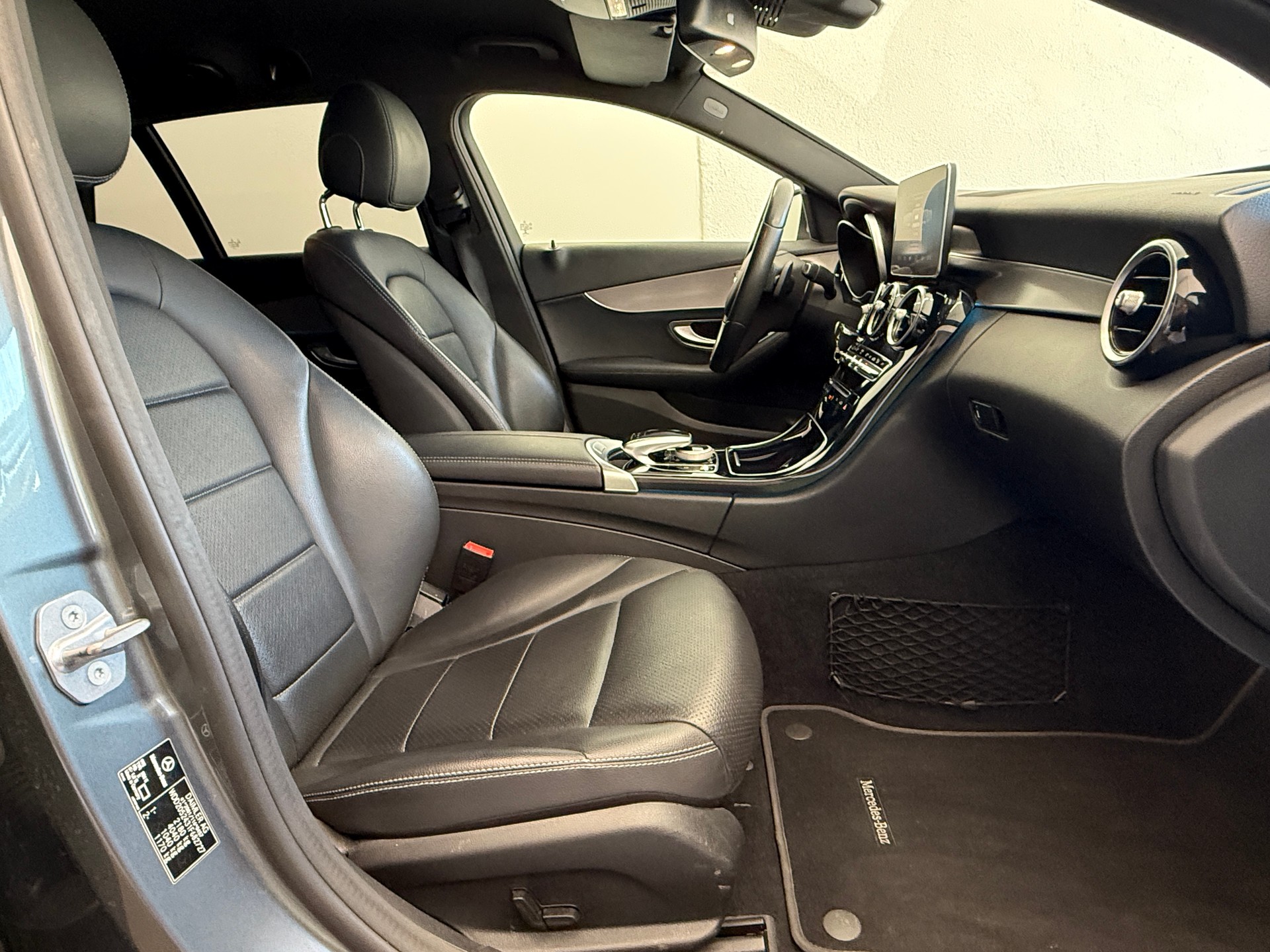 MERCEDES-BENZ C 200 Exclusive 4Matic 9G-Tronic Ab 250.- pro Monat Head-Up uvm-image-11