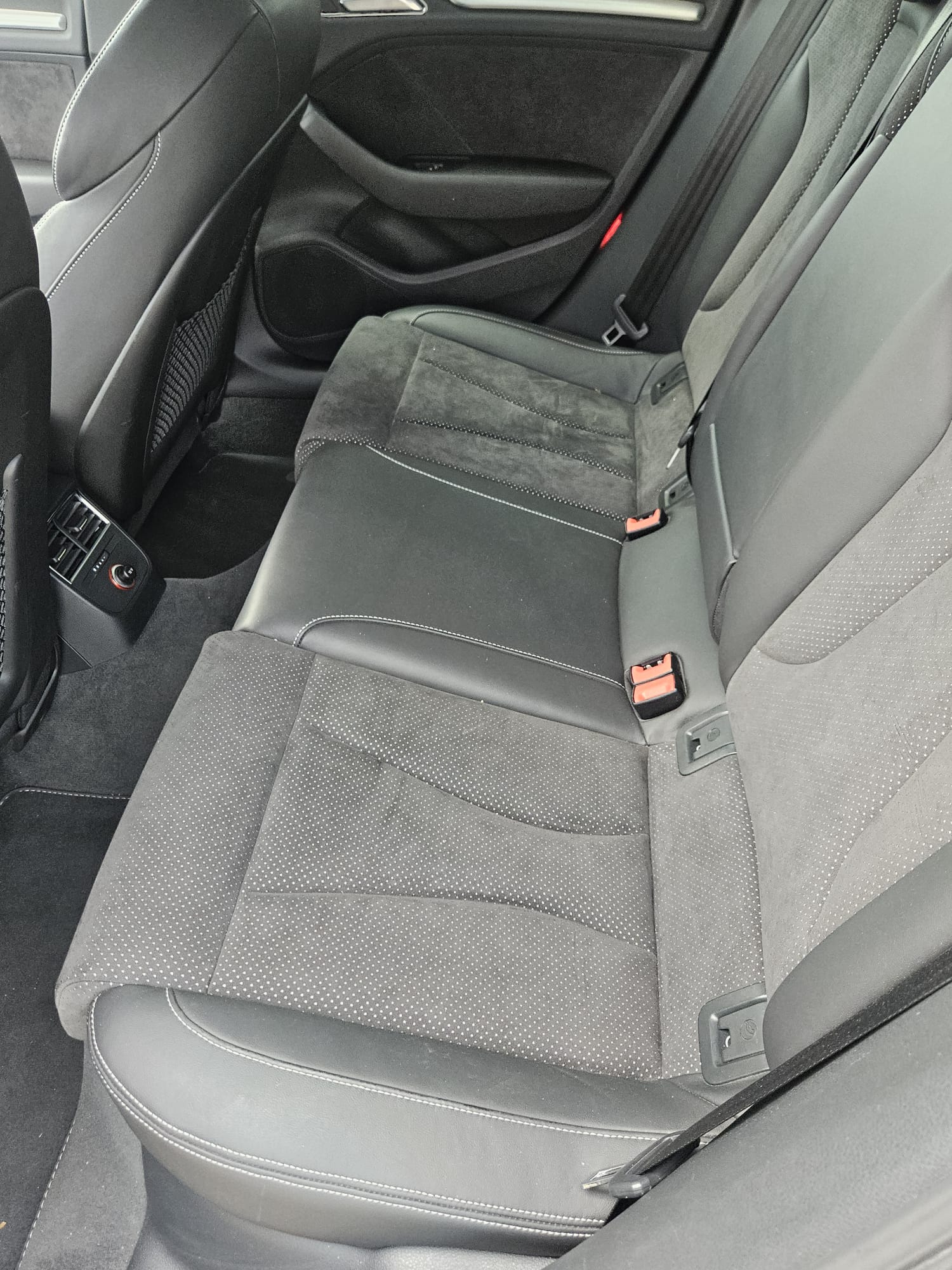 AUDI 1.4 T FSI COD Ambition S-Tr-image-5