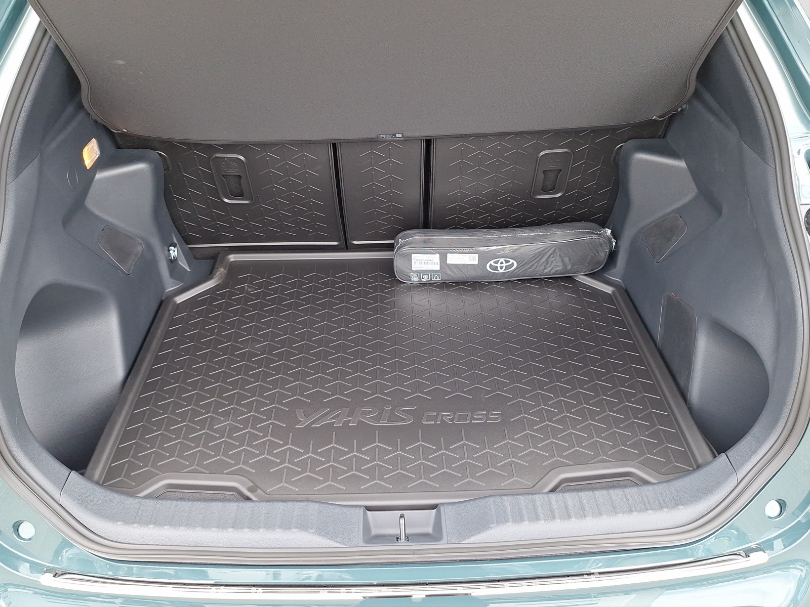 TOYOTA Yaris Cross 1.5 VVT-i HSD Trend AWD-i-image-10