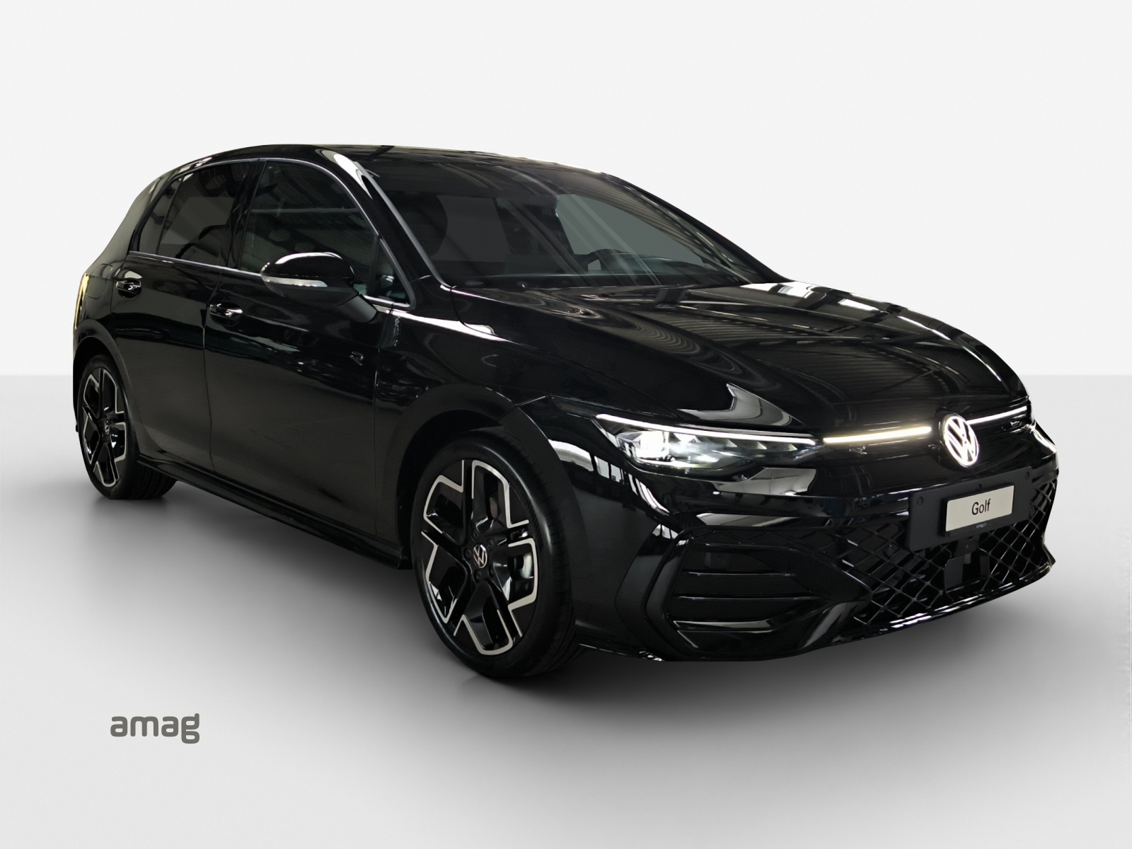VW Golf 1.5 e TSI mHEV R-Line DSG-image-5