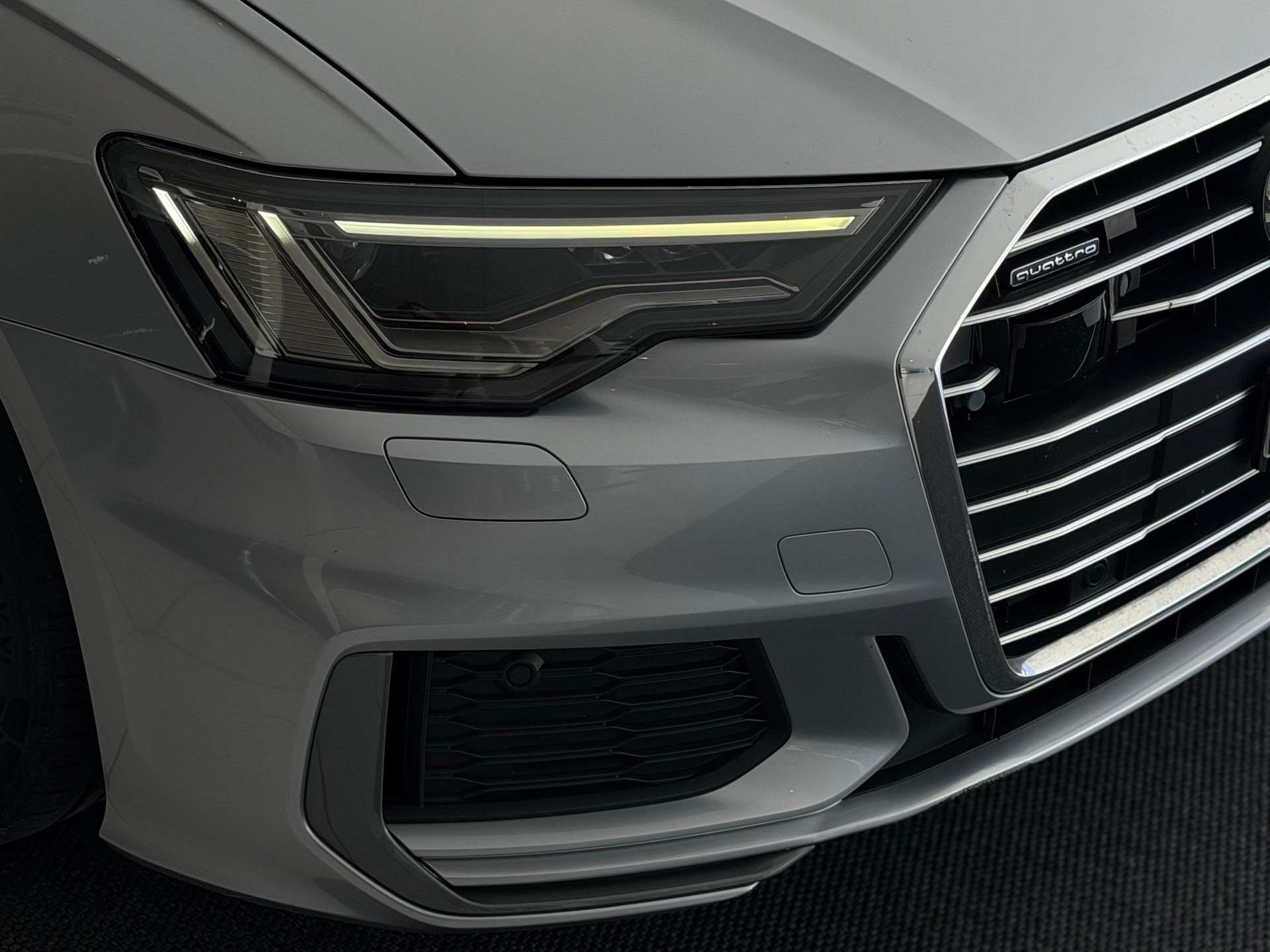 AUDI A6 Avant 50 TDI Sport quattro tiptronic **AHK**Frisch ab MFK & Service**-image-24