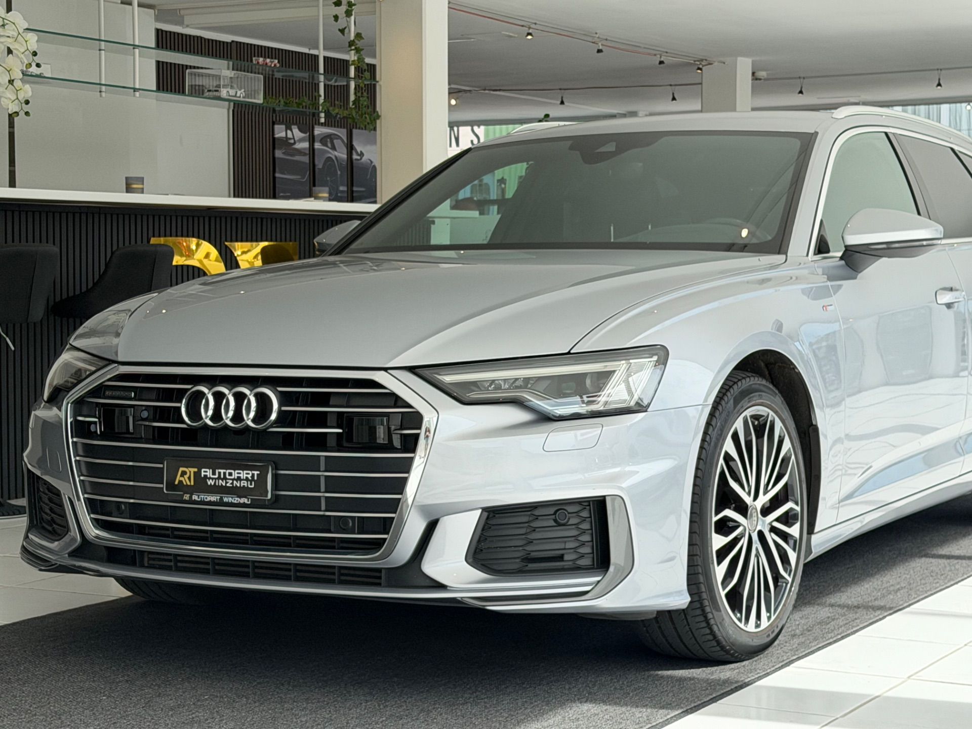 AUDI A6 Avant 50 TDI Sport quattro tiptronic **AHK**Frisch ab MFK & Serv-showroom-element-1