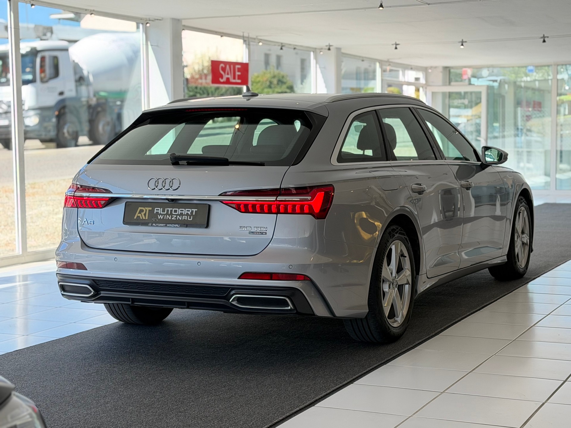 AUDI A6 Avant 50 TDI Sport quattro tiptronic **AHK**Frisch ab MFK & Service**-image-4