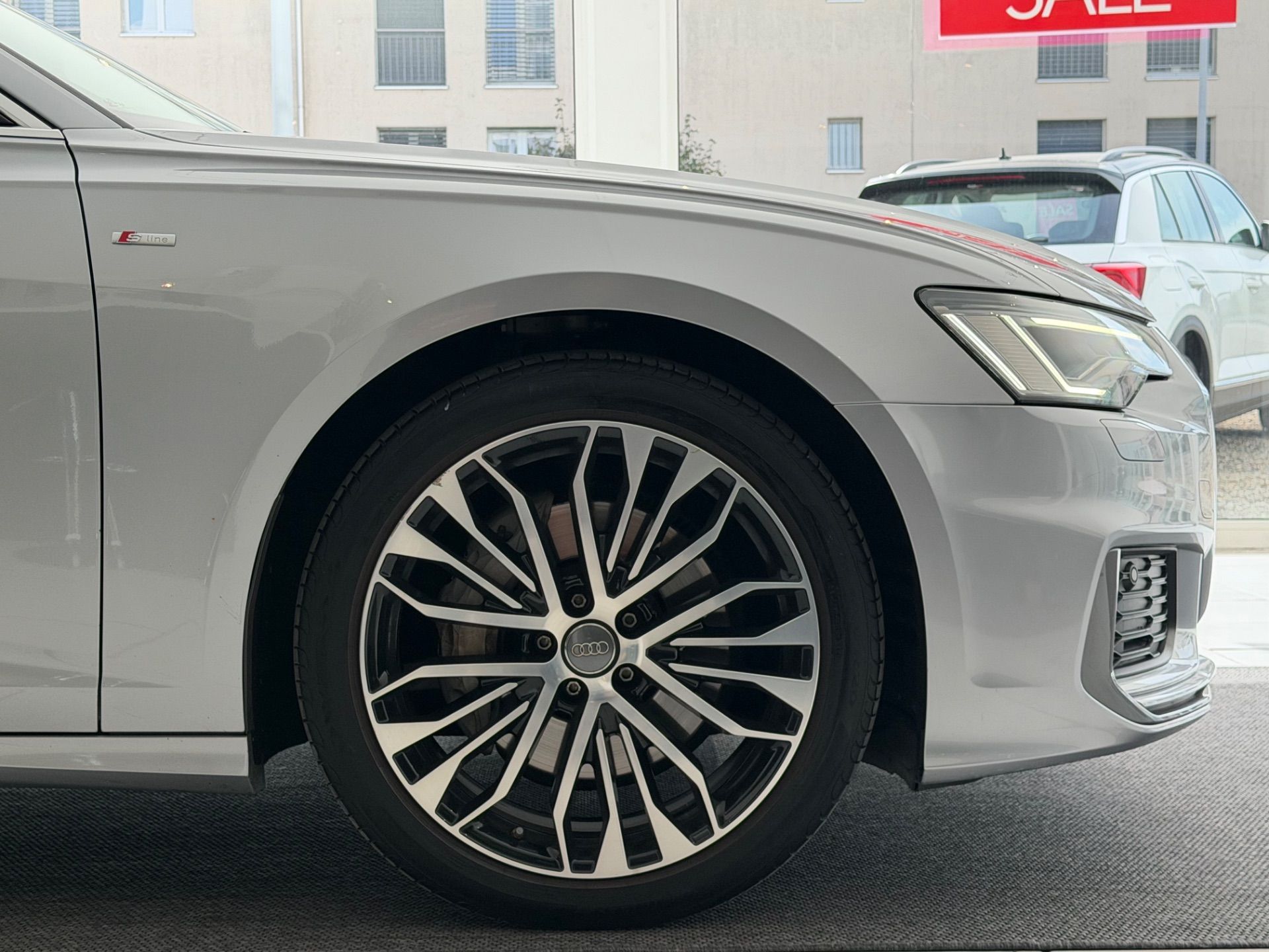 AUDI A6 Avant 50 TDI Sport quattro tiptronic **AHK**Frisch ab MFK & Serv-image-4